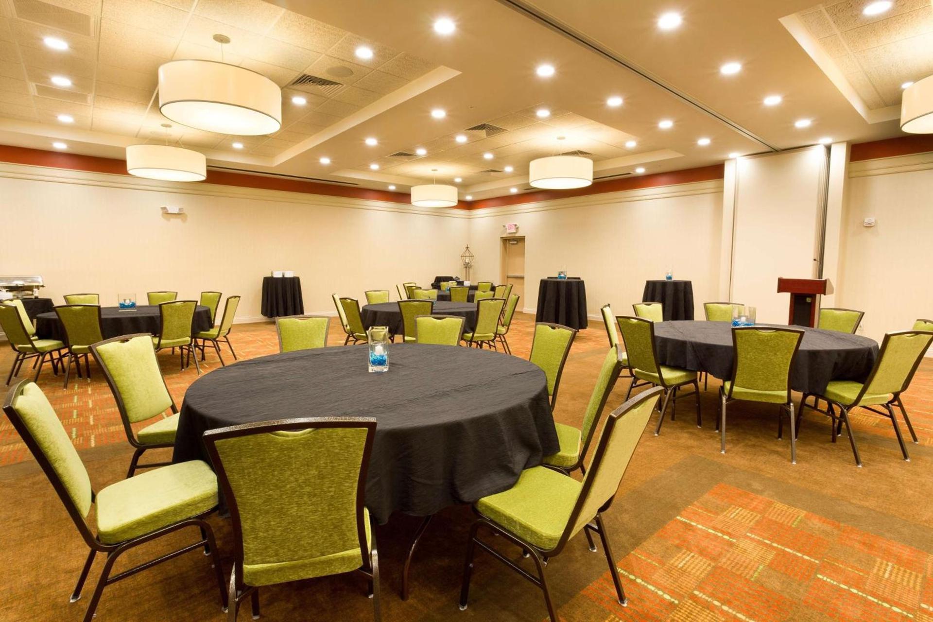 Drury Plaza Hotel Phoenix Tempe photo 23