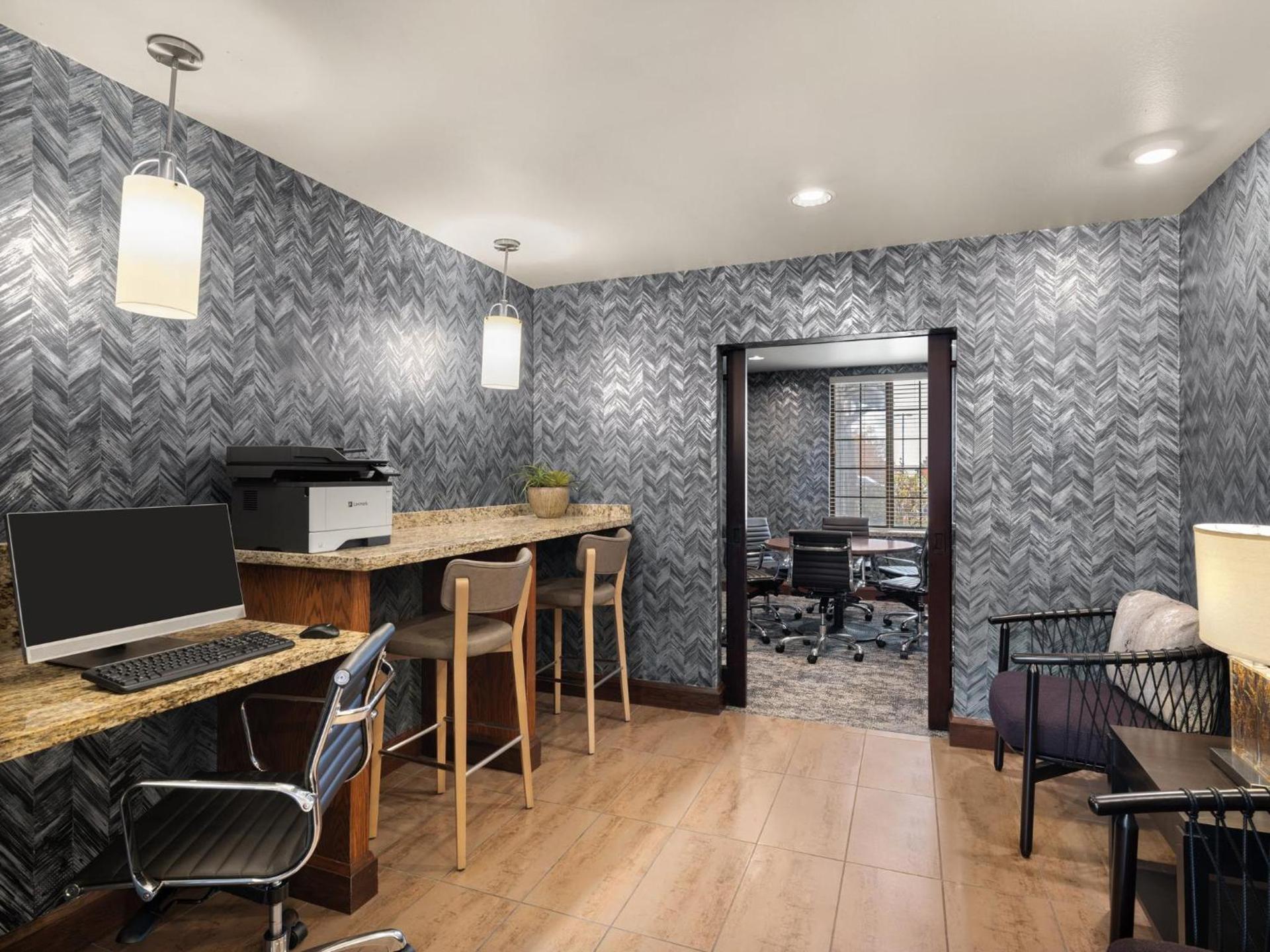 Staybridge Suites Midvale by IHG photo 10