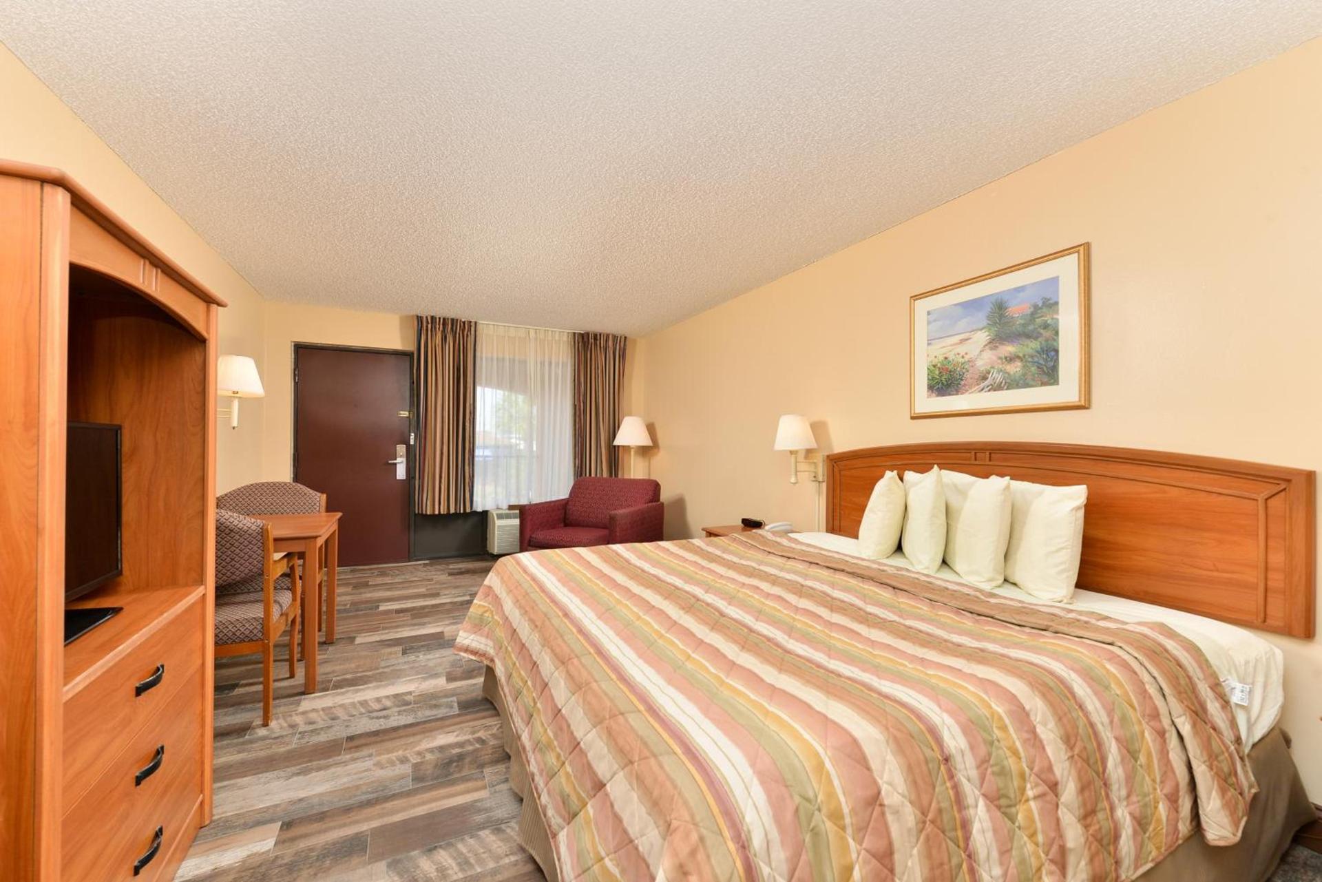 Americas Best Value Inn Ocean Inn photo 19