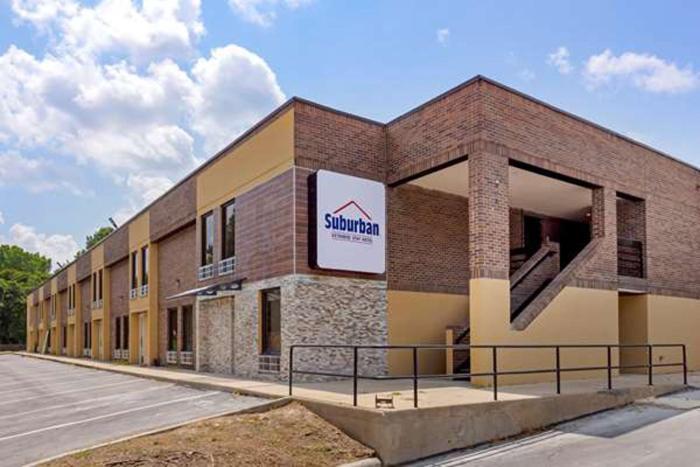 Suburban Studios Raleigh - Crabtree Valley photo 7