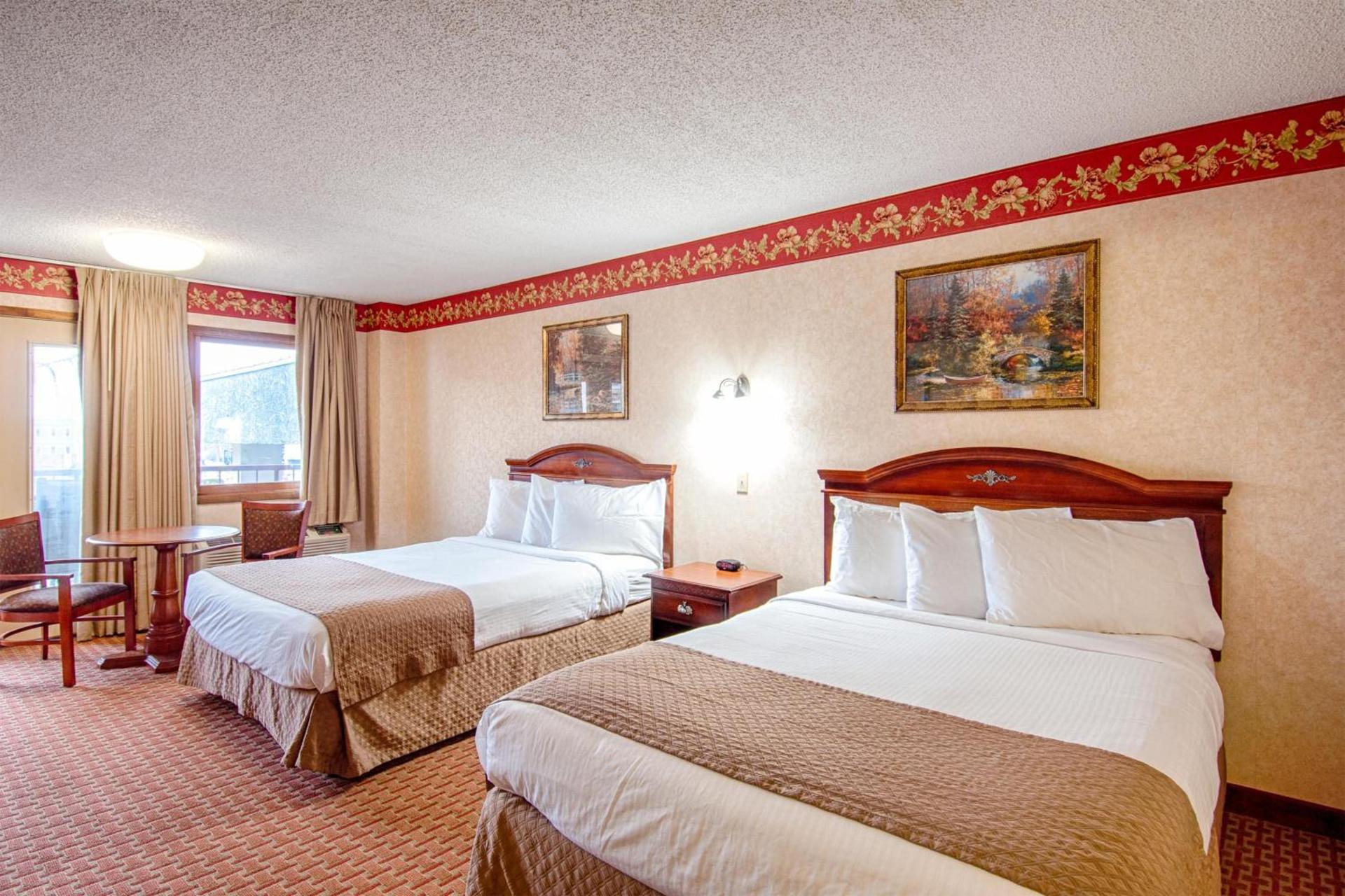 Park Tower Inn photo 42