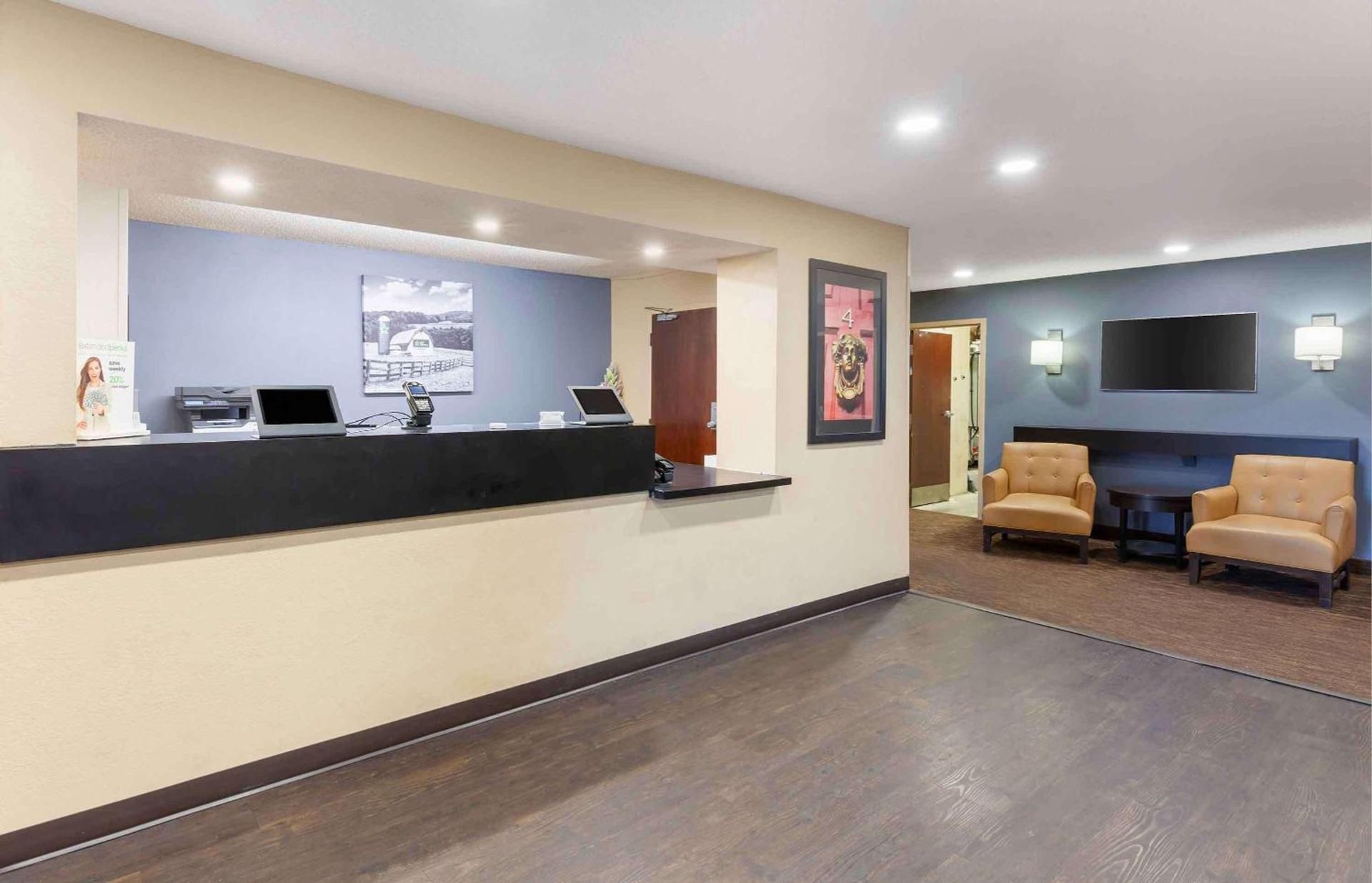 Extended Stay America Select Suites - Appleton - Fox Cities photo 4