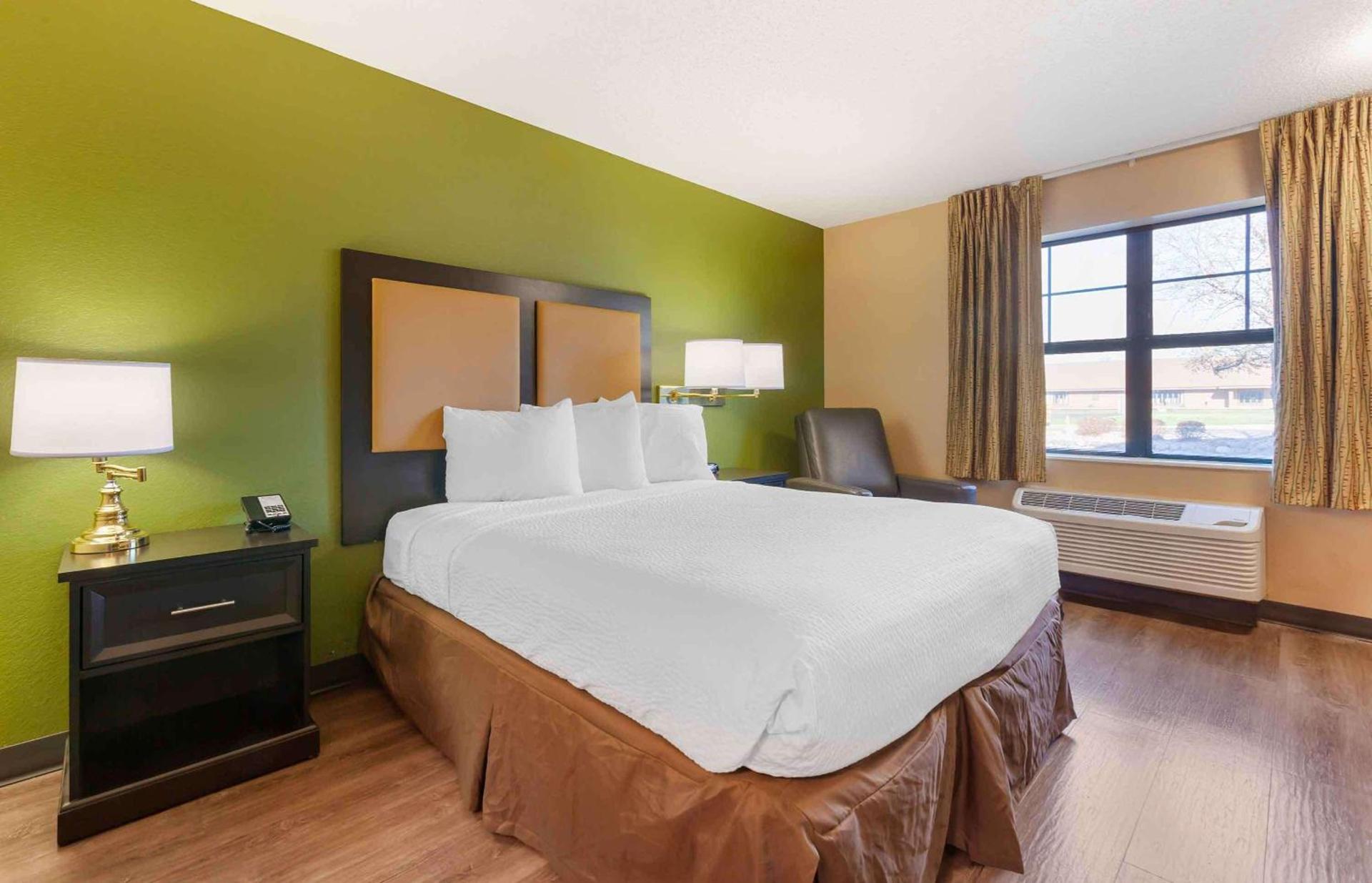 Extended Stay America Select Suites - Appleton - Fox Cities photo 6