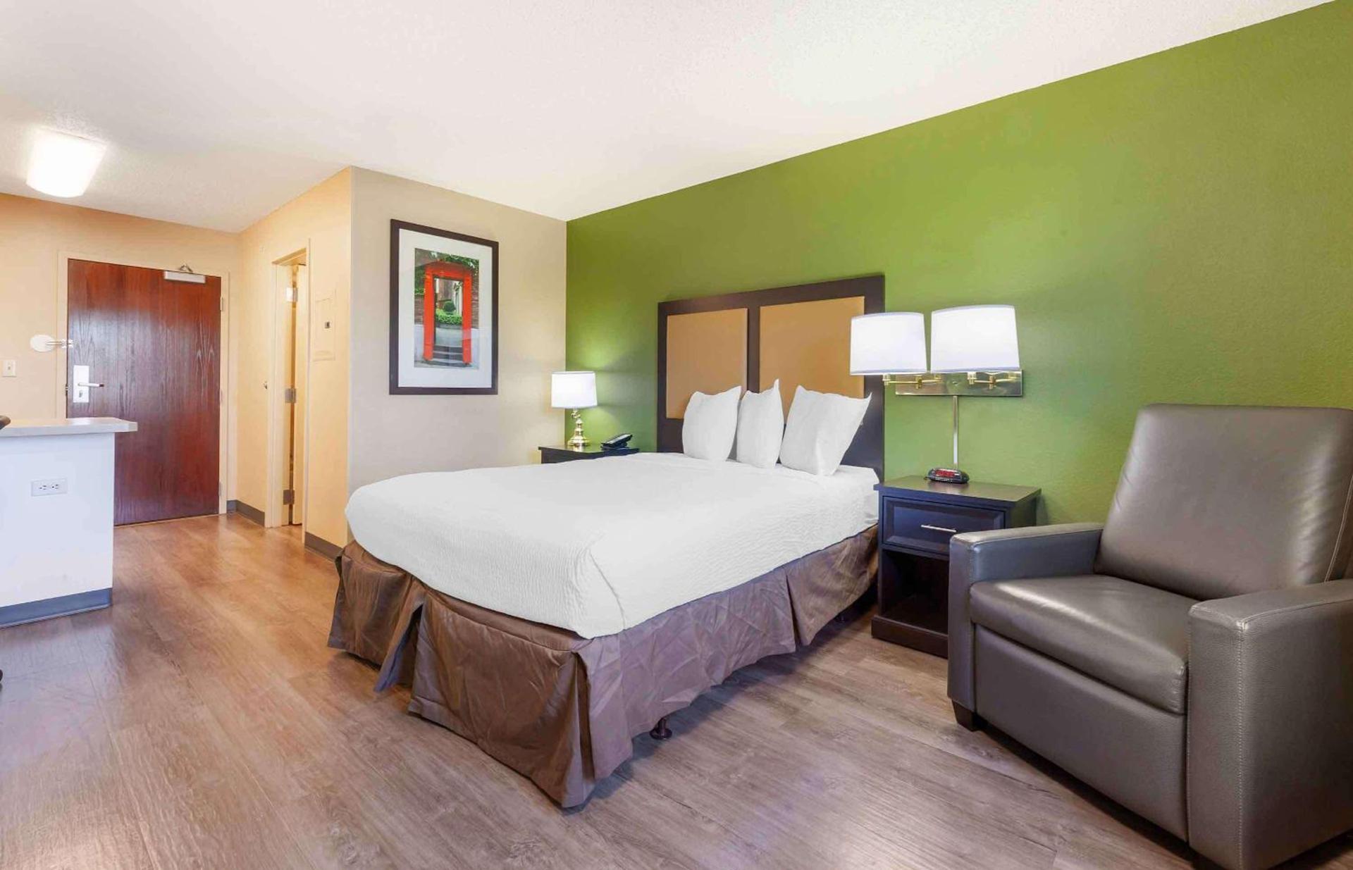 Extended Stay America Select Suites - Appleton - Fox Cities photo 7