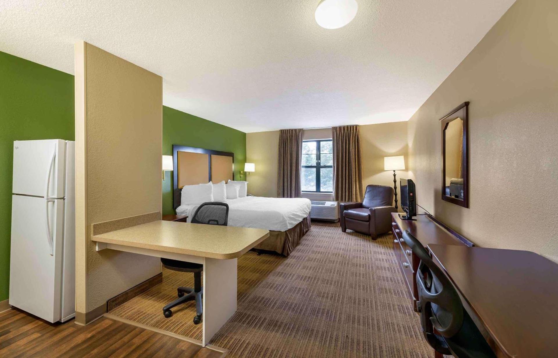 Extended Stay America Select Suites - Appleton - Fox Cities photo 16