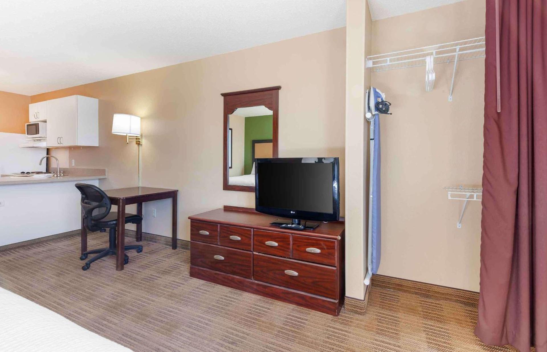 Extended Stay America Select Suites - Appleton - Fox Cities photo 20