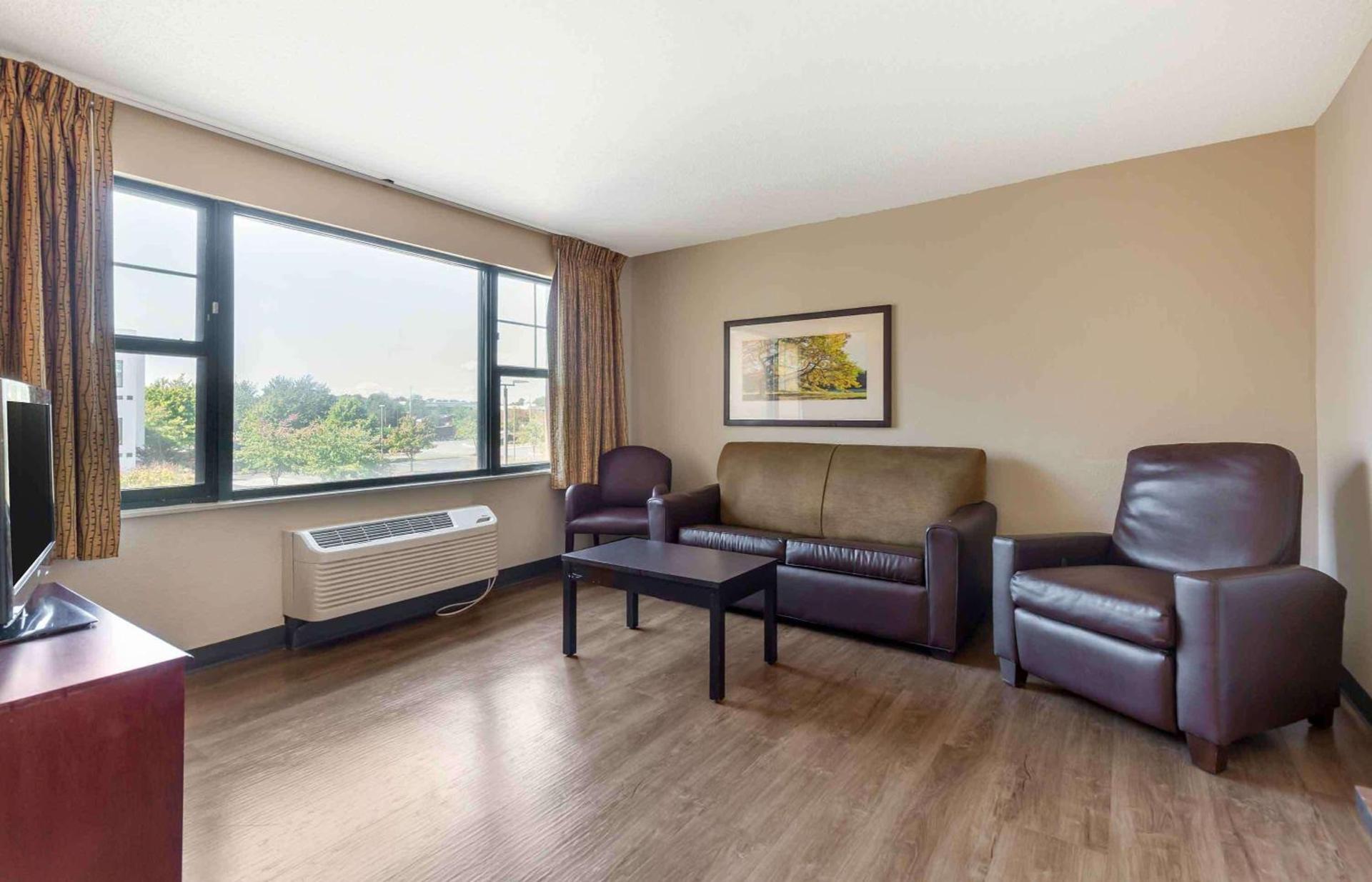 Extended Stay America Select Suites - Lexington Park - Pax River photo 18