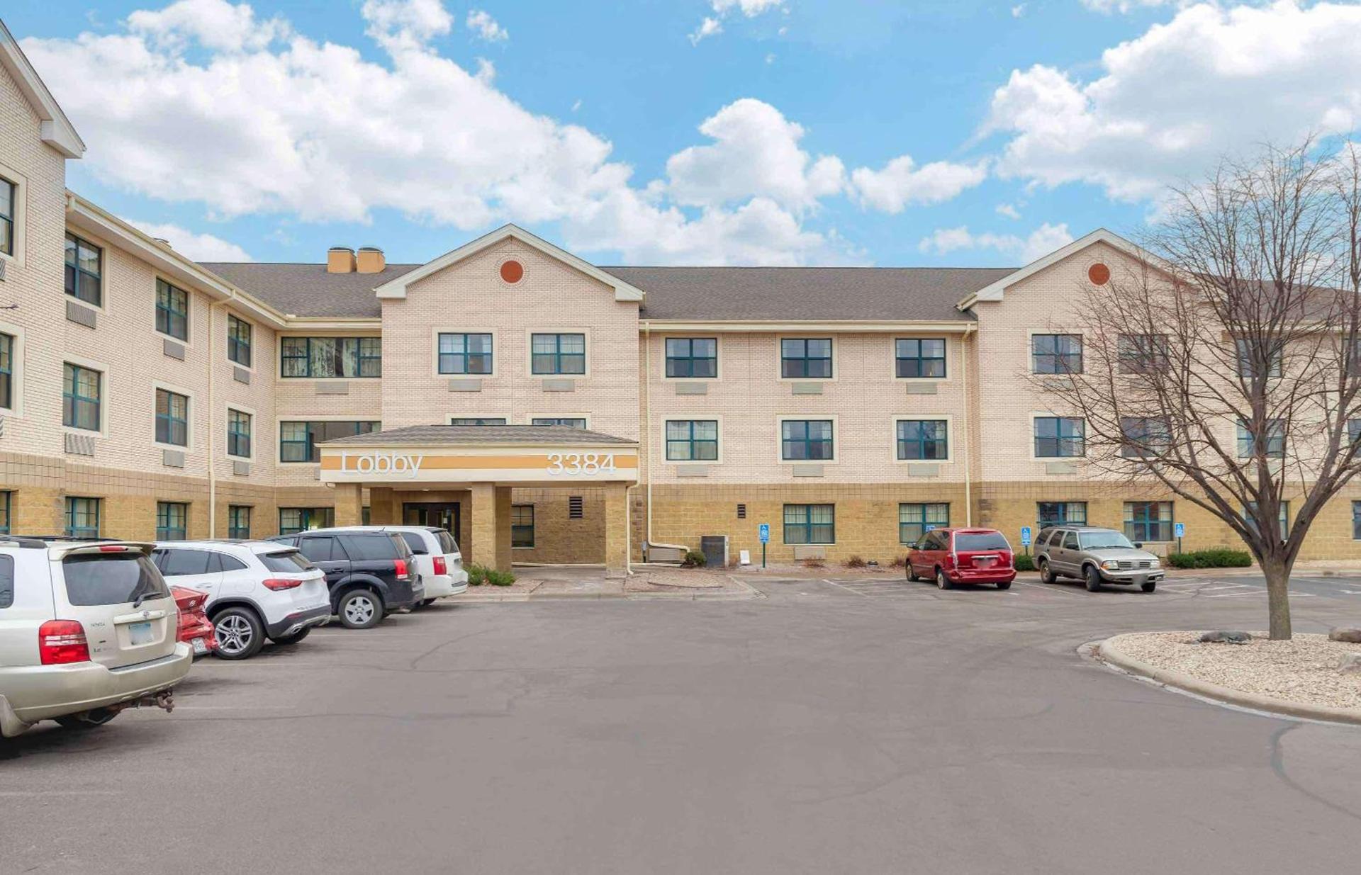 Studio 6 Extended Stay Minneapolis Airport Eagan MN photo 2