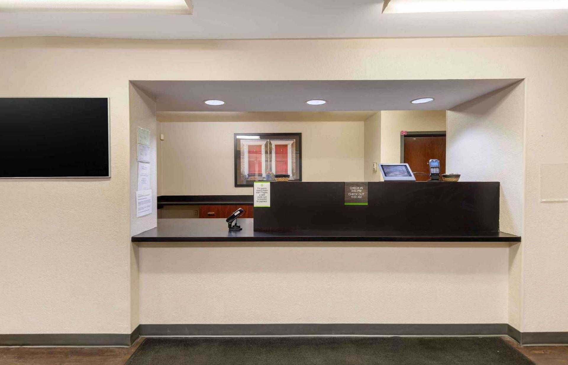 Studio 6 Extended Stay Minneapolis Airport Eagan MN photo 4