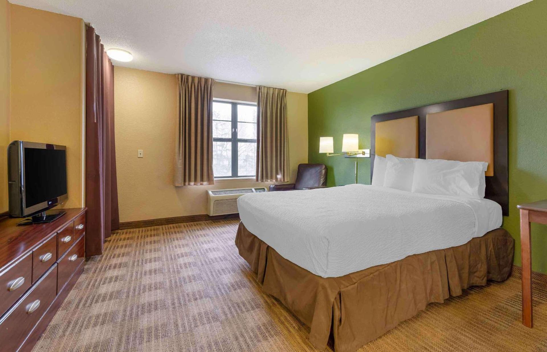 Studio 6 Extended Stay Minneapolis Airport Eagan MN photo 11