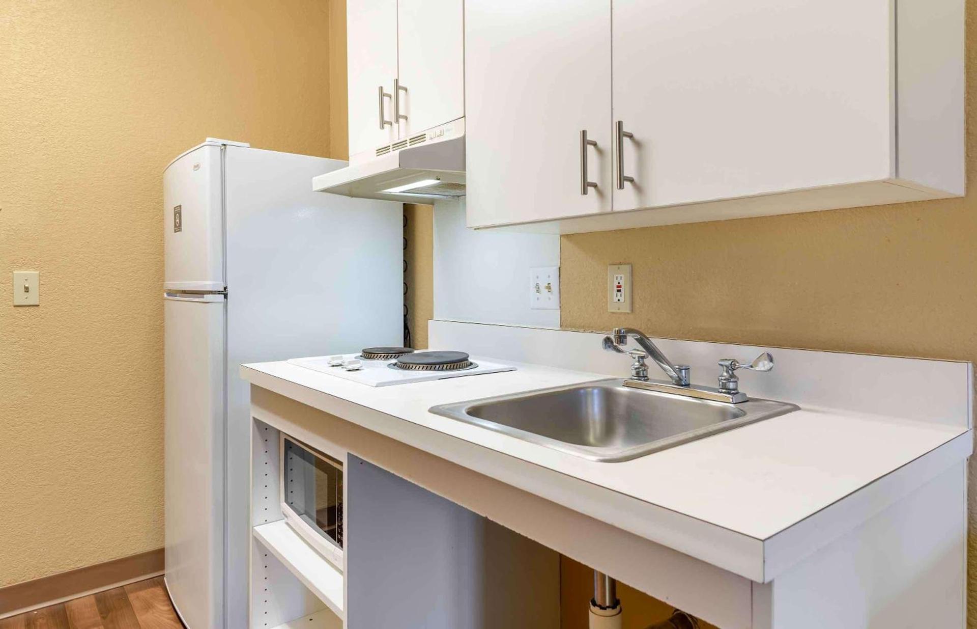 Studio 6 Extended Stay Minneapolis Airport Eagan MN photo 14
