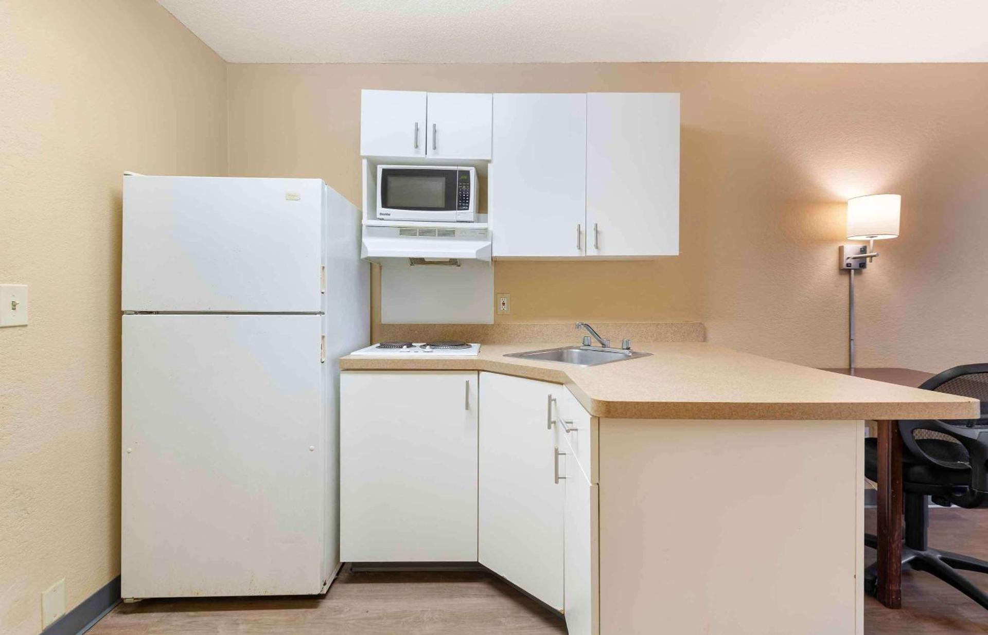 Studio 6 Extended Stay Minneapolis Airport Eagan MN photo 18