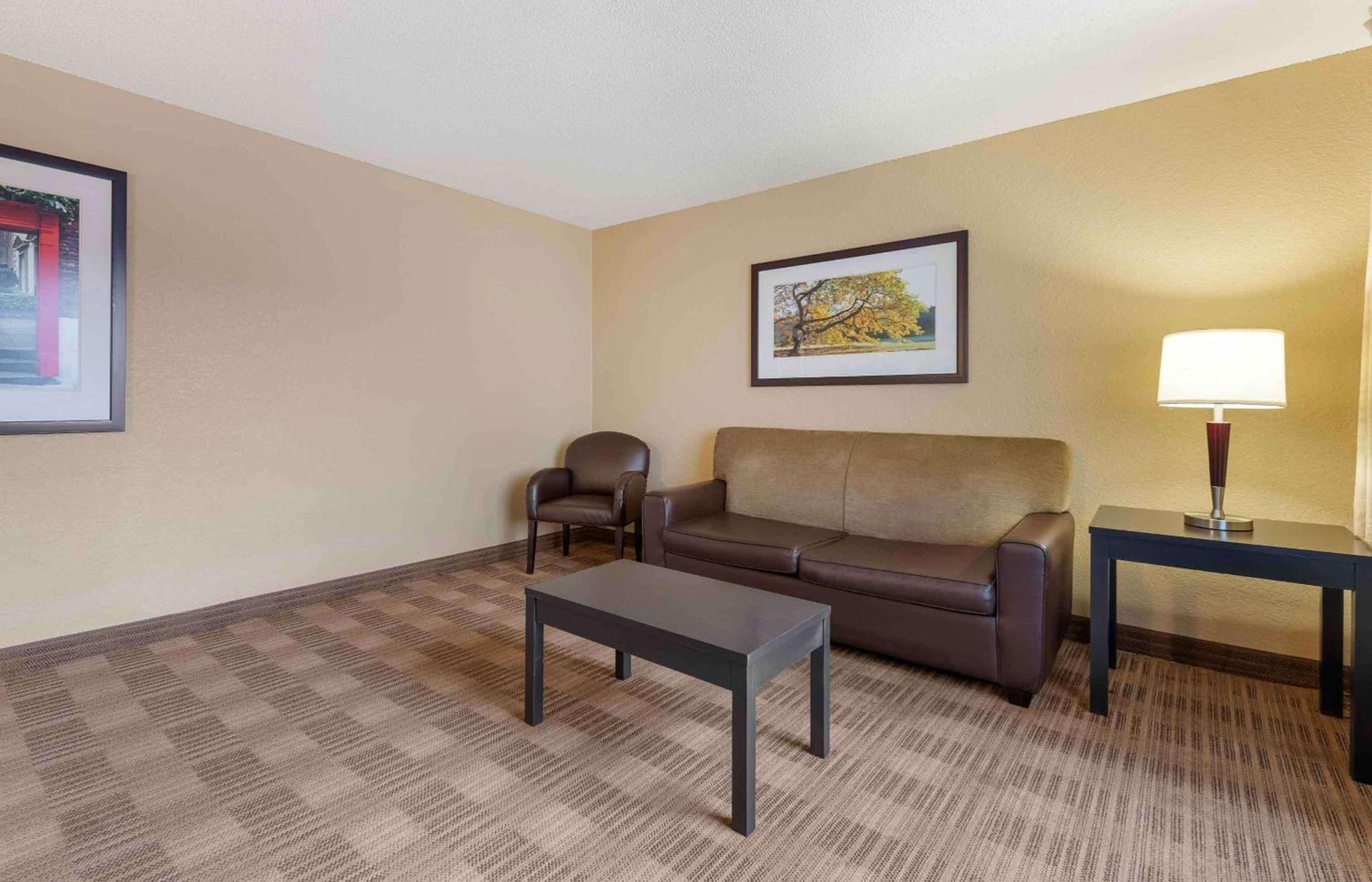 Studio 6 Extended Stay Minneapolis Airport Eagan MN photo 22