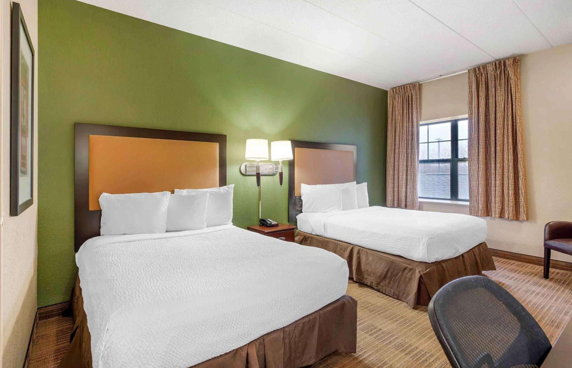 Studio 6 Corporate Extended Stay Chicago Lisle IL photo 21