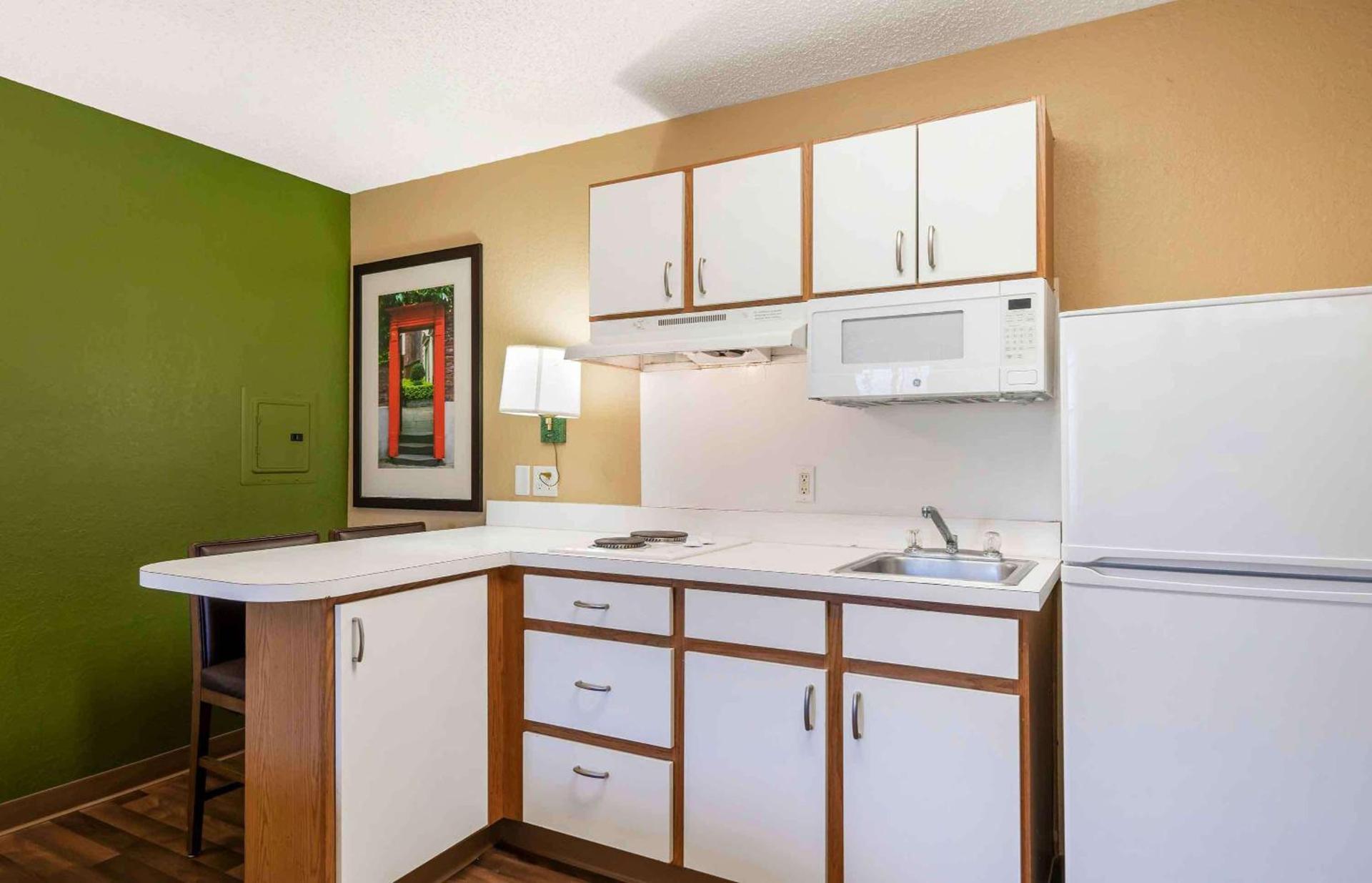 Extended Stay America Select Suites - Tampa - Brandon photo 14
