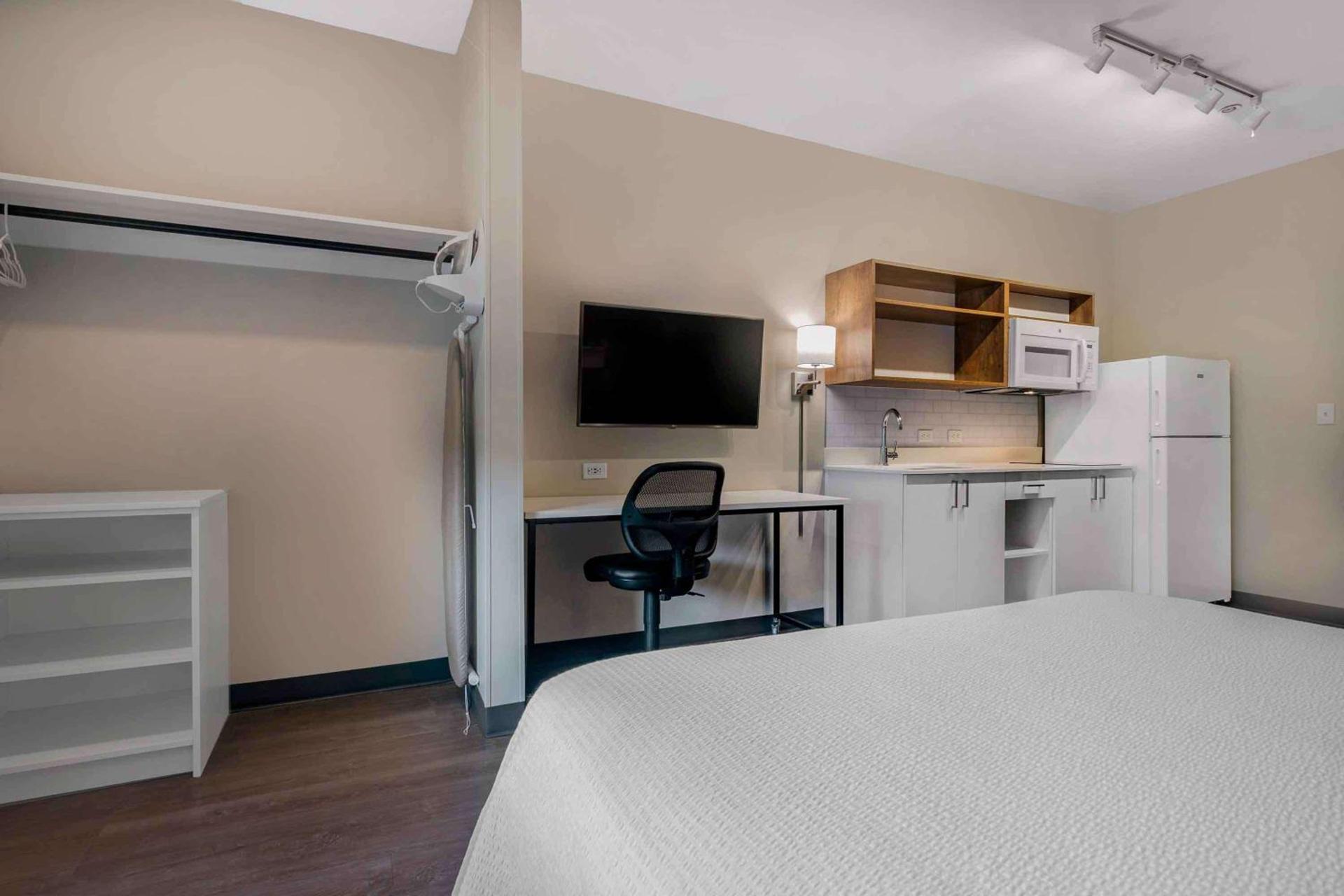 Extended Stay America Premier Suites - Daytona Beach - Ormond Beach photo 13