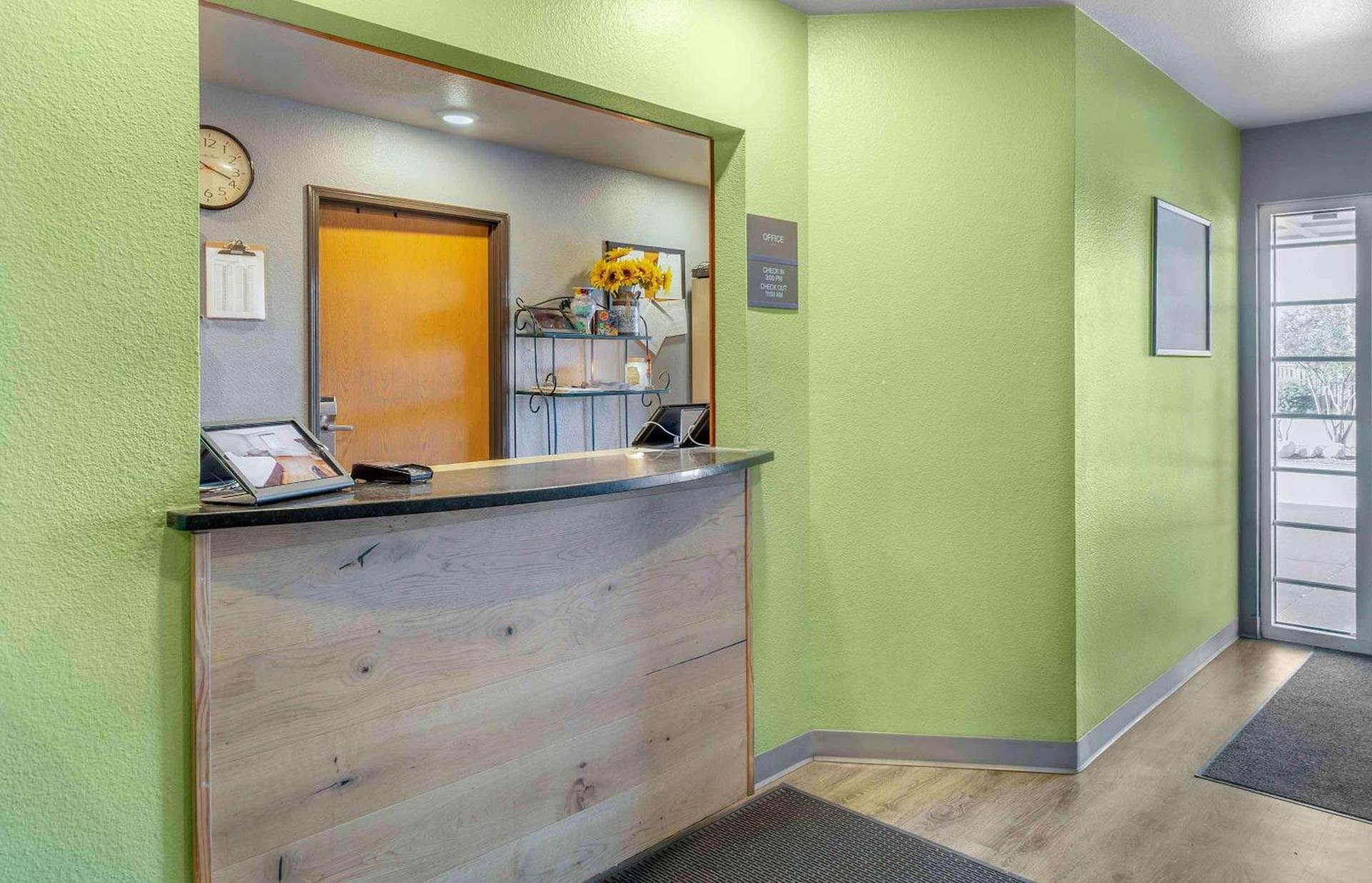 Extended Stay America Select Suites - Wilmington - West photo 5
