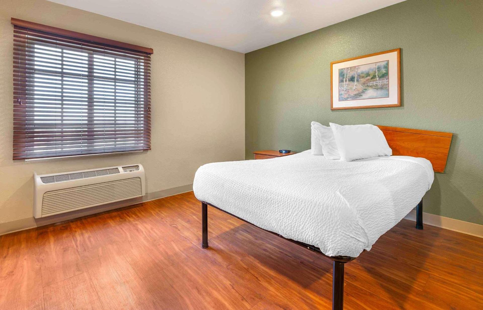 Extended Stay America Select Suites - Wilmington - West photo 10