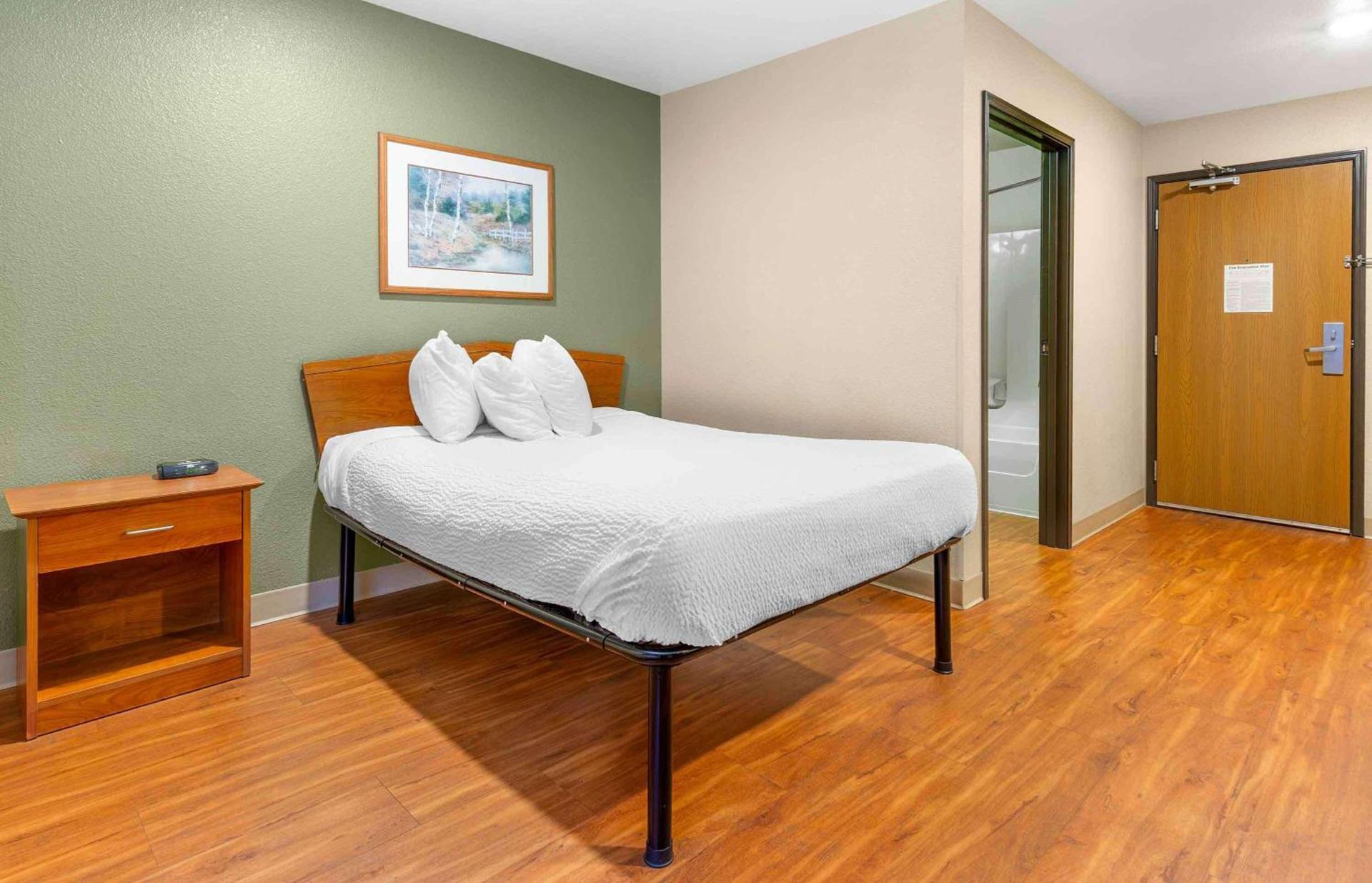 Extended Stay America Select Suites - Wilmington - West photo 15