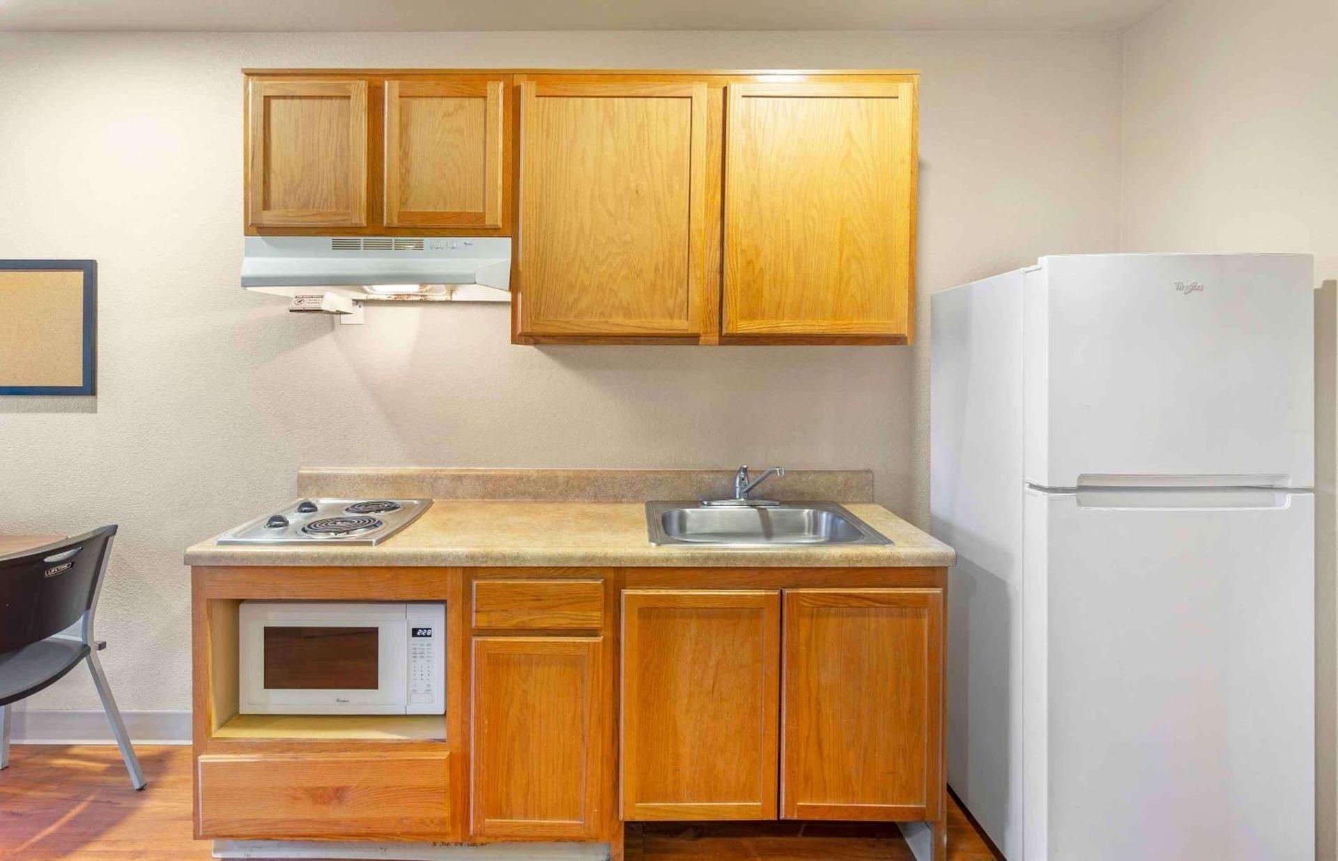 Extended Stay America Select Suites - Wilmington - West photo 21
