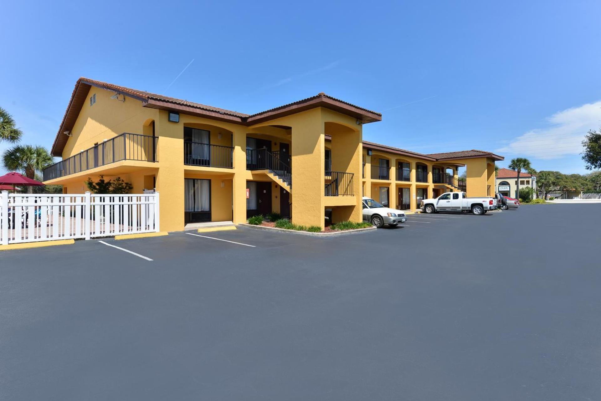 Americas Best Value Inn Ocean Inn photo 18