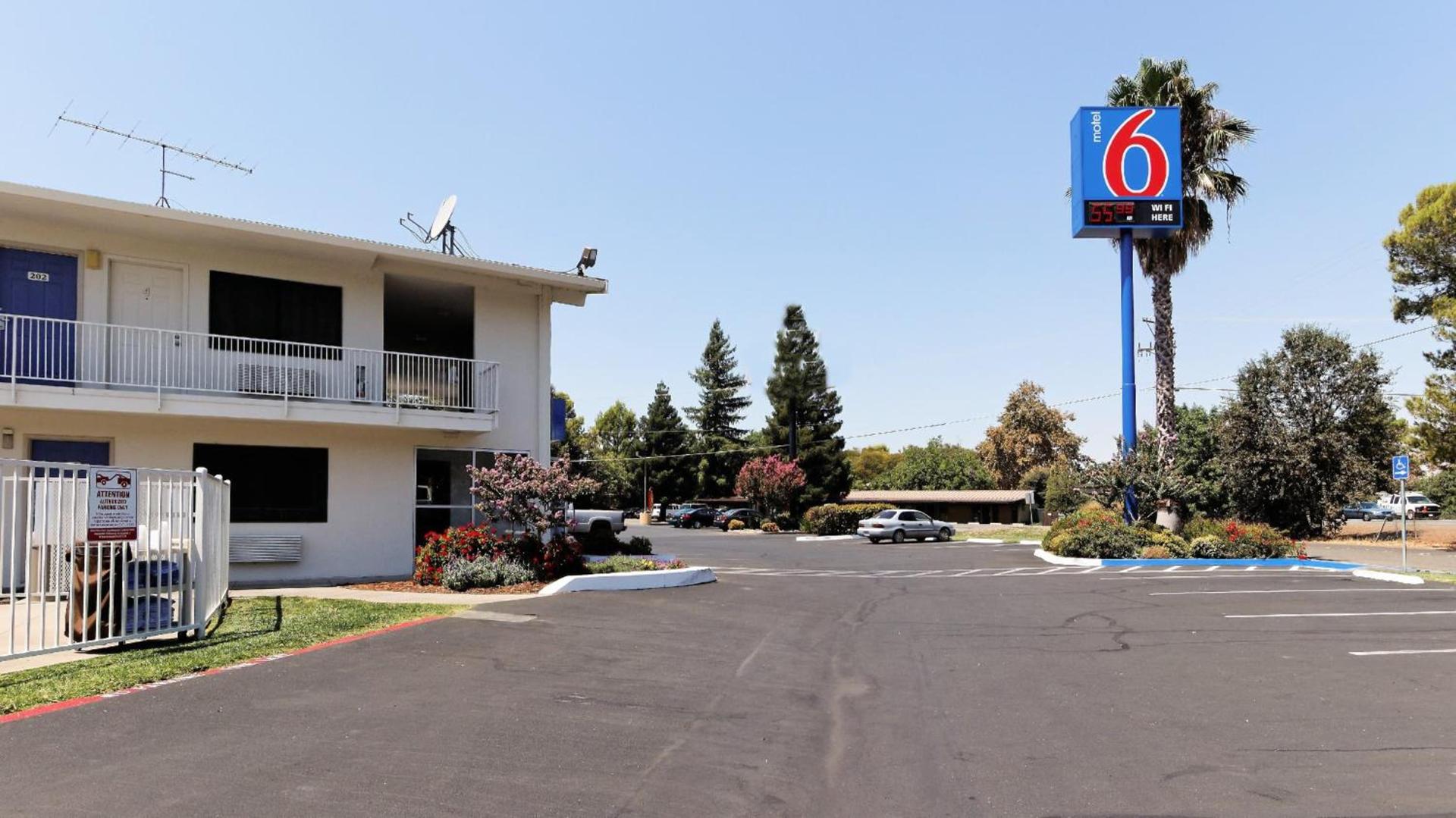 Motel 6-Chico, CA photo 2