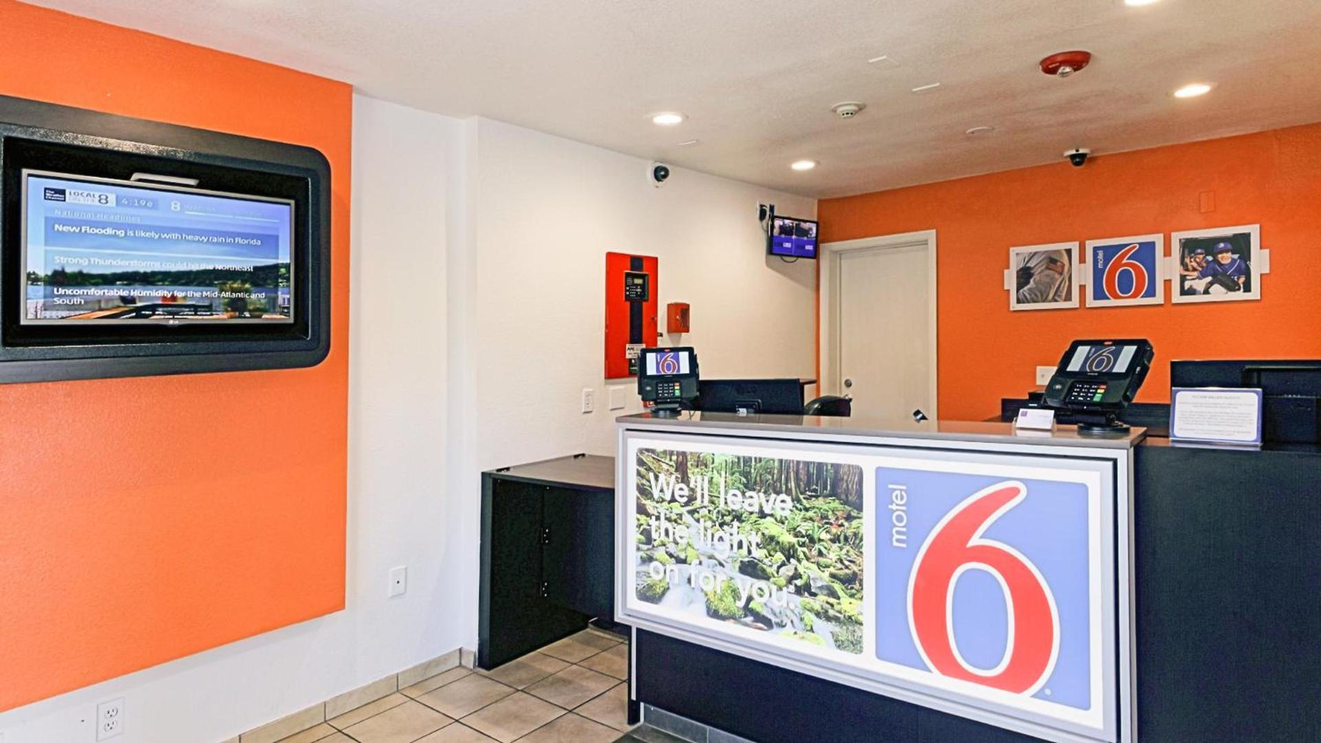 Motel 6-Chico, CA photo 21