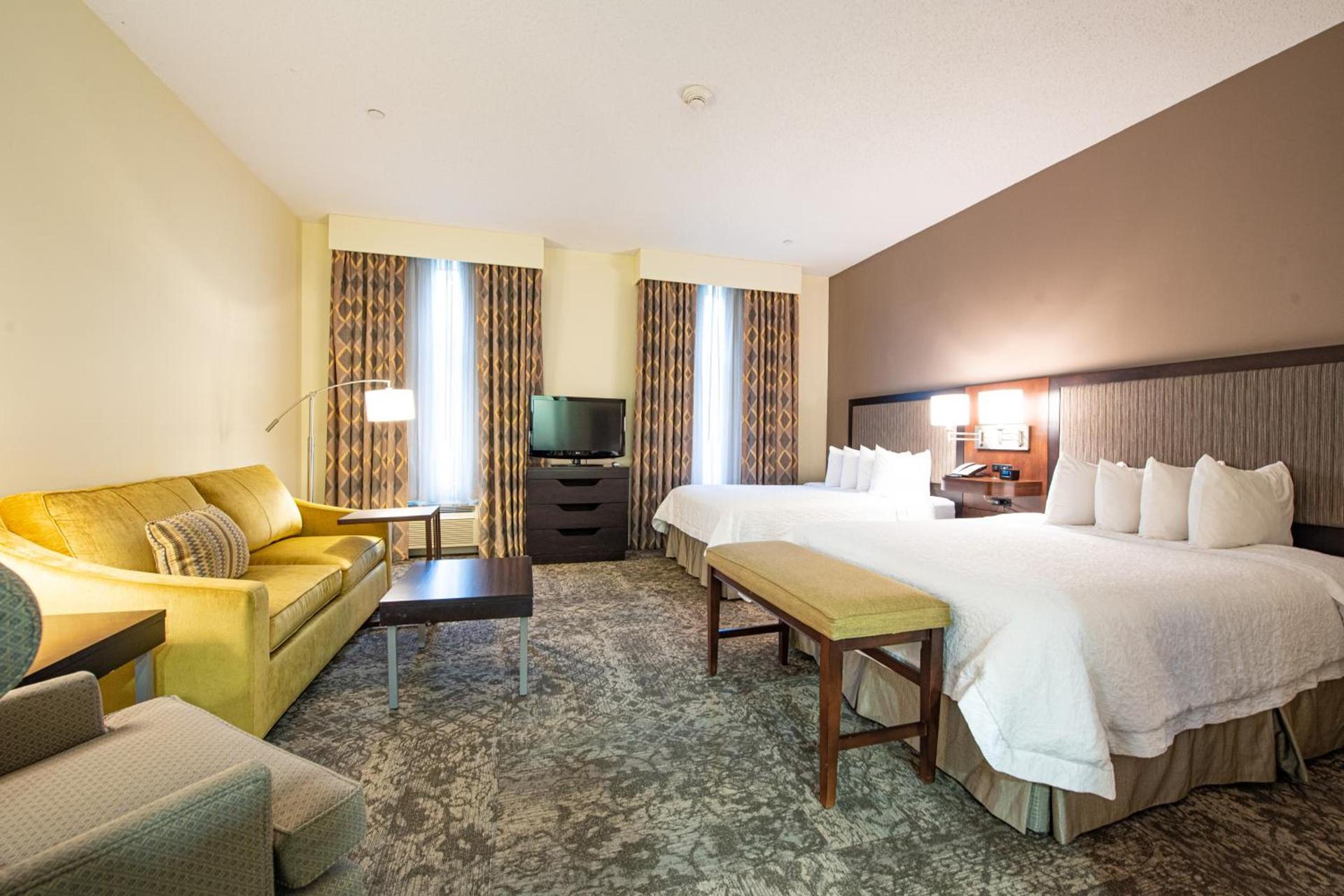 Hampton Inn & Suites By Hilton - Rockville Centre photo 43