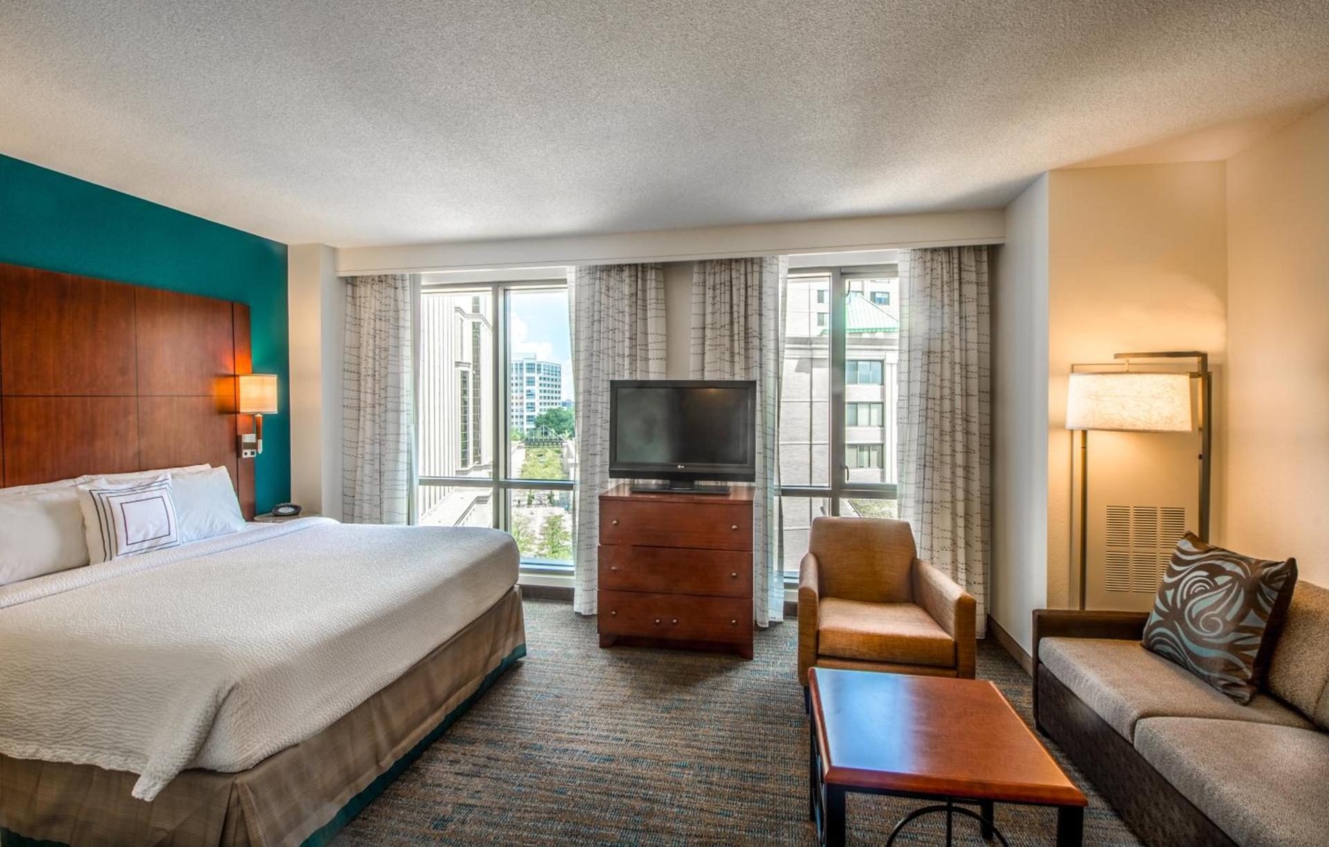 Residence Inn Arlington Courthouse photo 8
