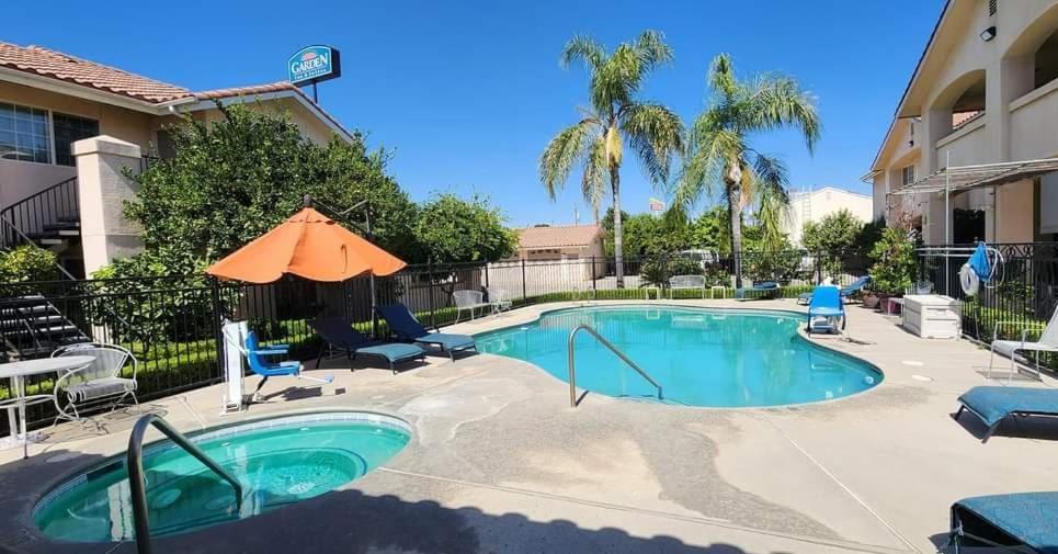 Garden Inn and Suites Fresno photo 38
