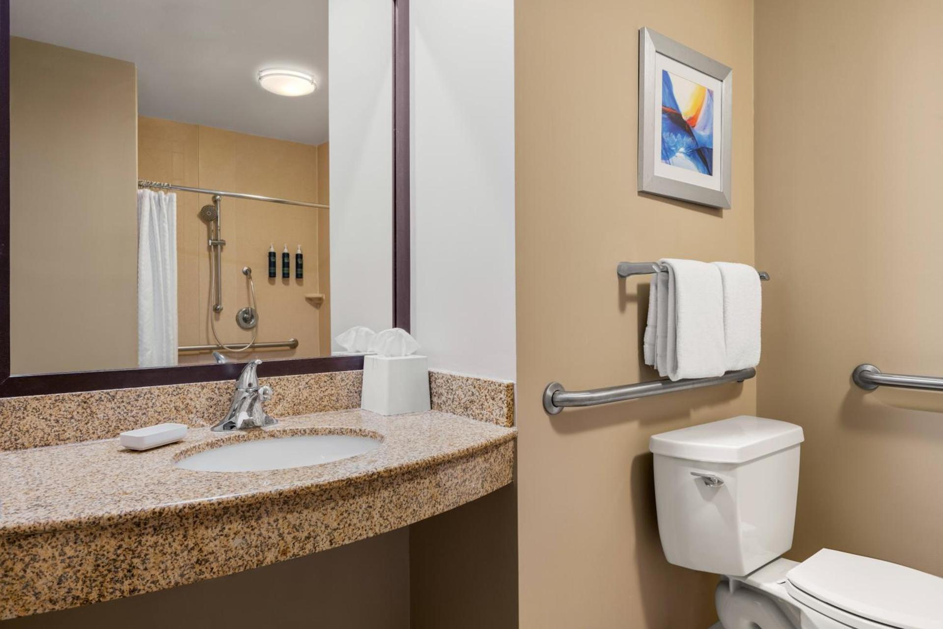 Four Points by Sheraton Chicago Westchester/Oak Brook photo 11