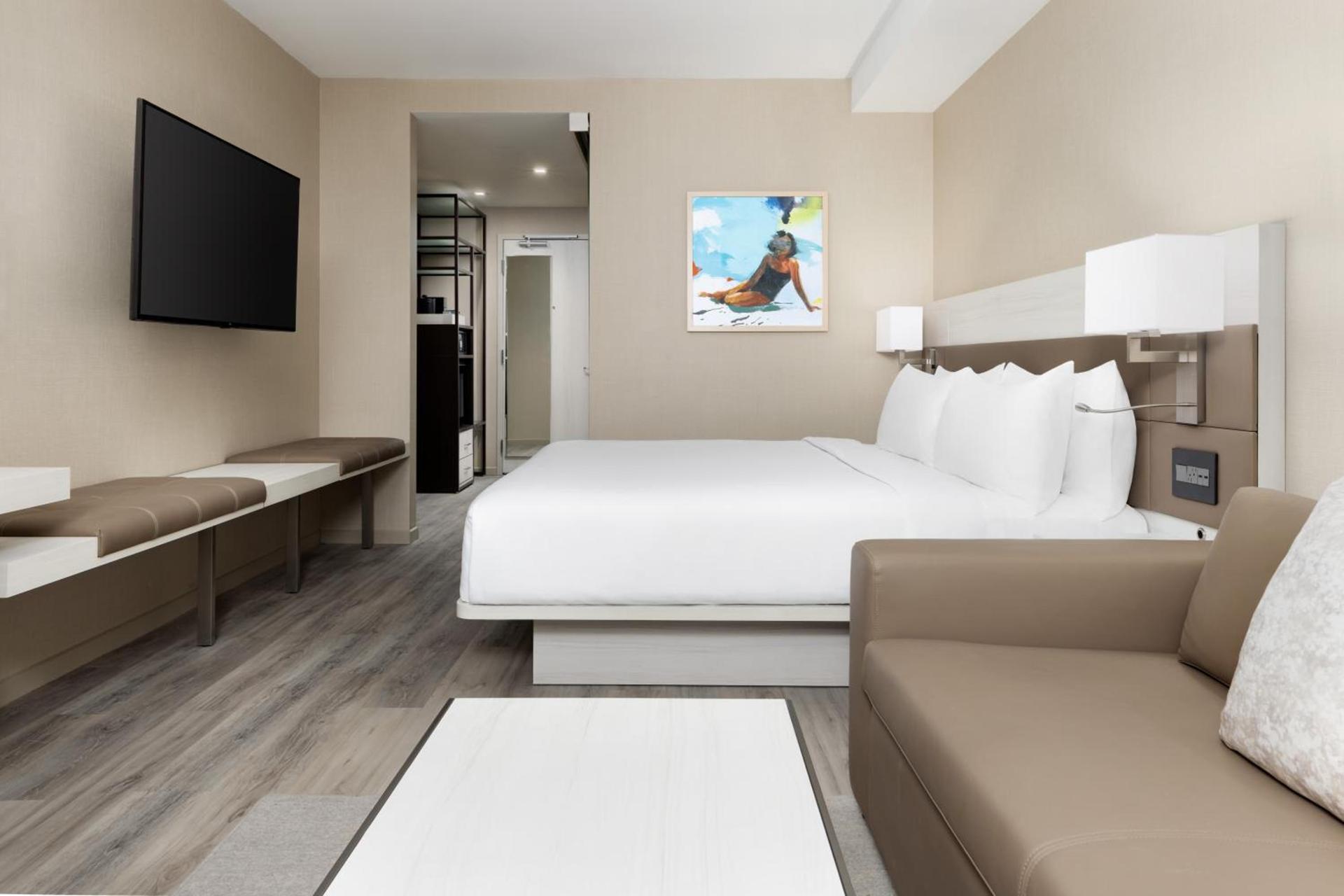 AC Hotel by Marriott Jacksonville St Johns Town Center photo 10