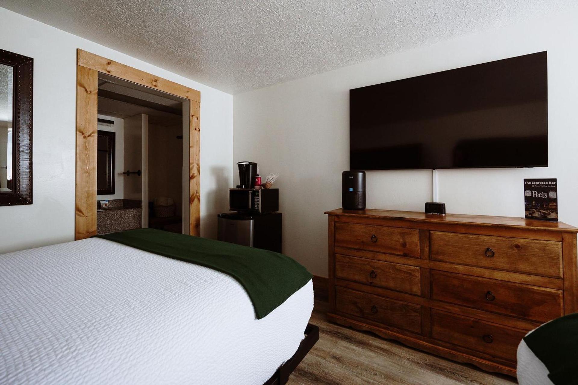 Taos Valley Lodge photo 98