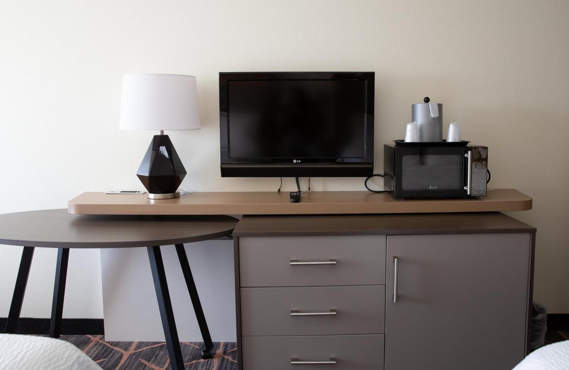 Holiday Inn Redding by IHG photo 46