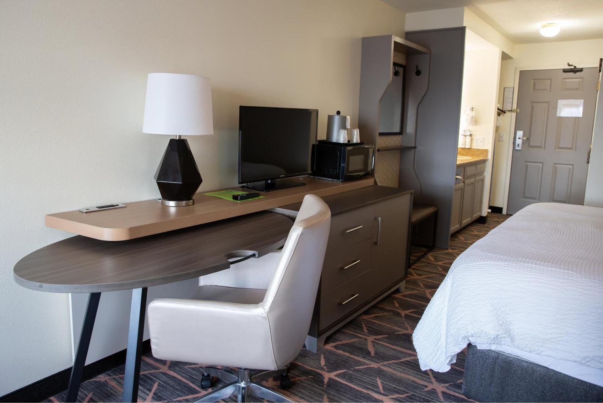 Holiday Inn Redding by IHG photo 44
