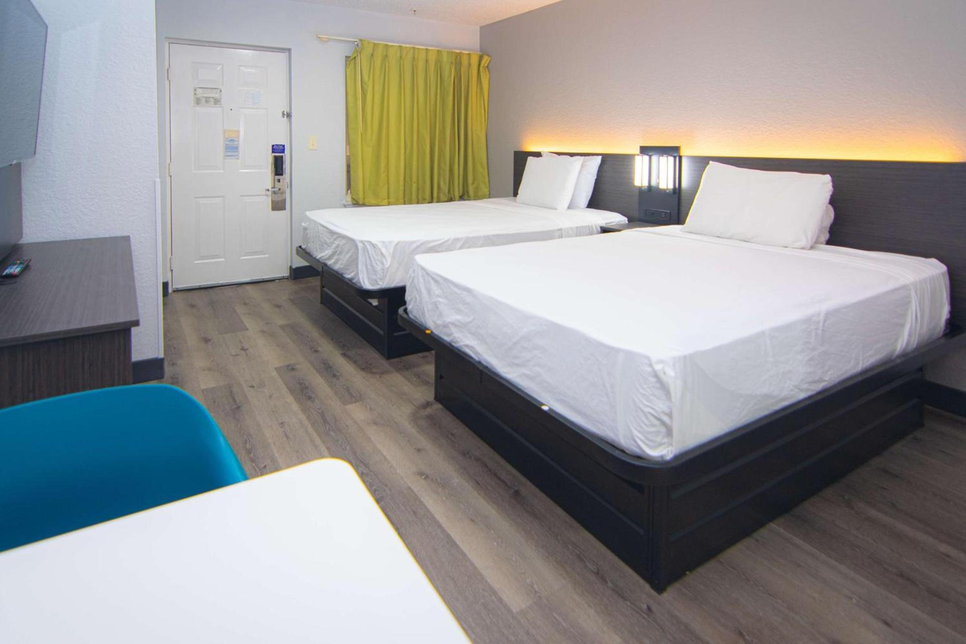Studio 6 Extended Stay - West Palm Beach, FL photo 29