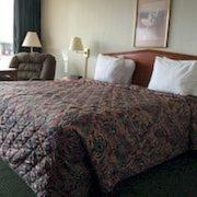 Sunset Inn Clarksville photo 52