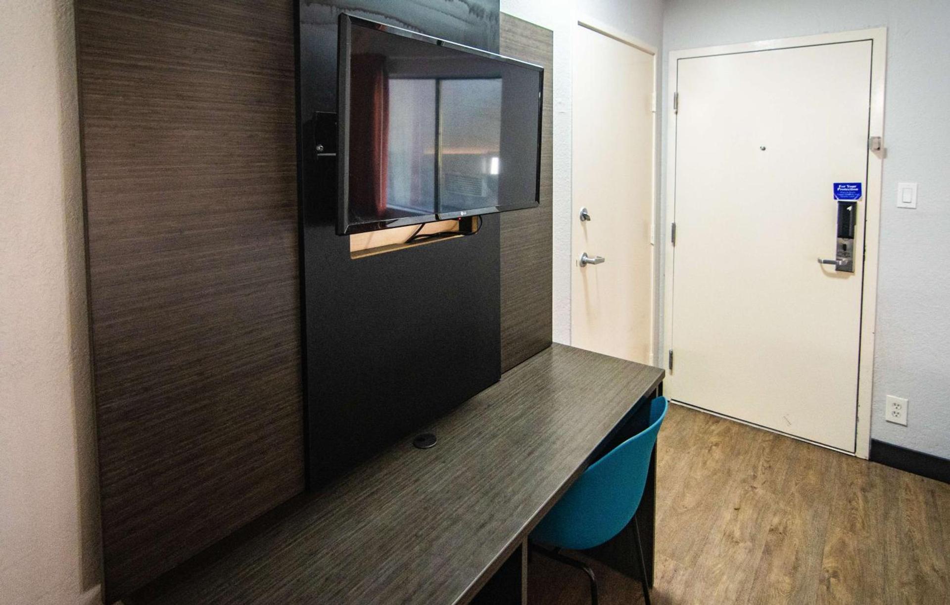 Motel 6-Ft. Pierce, FL photo 17