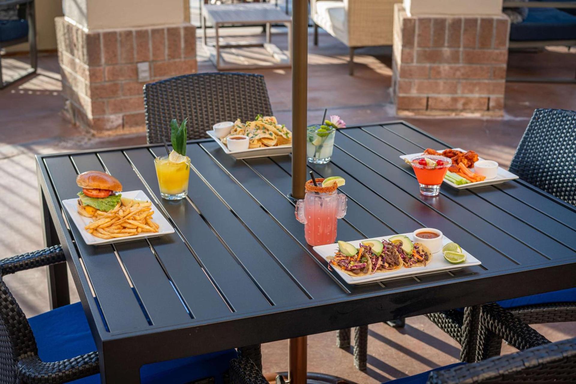 Hilton Garden Inn Scottsdale Old Town photo 28