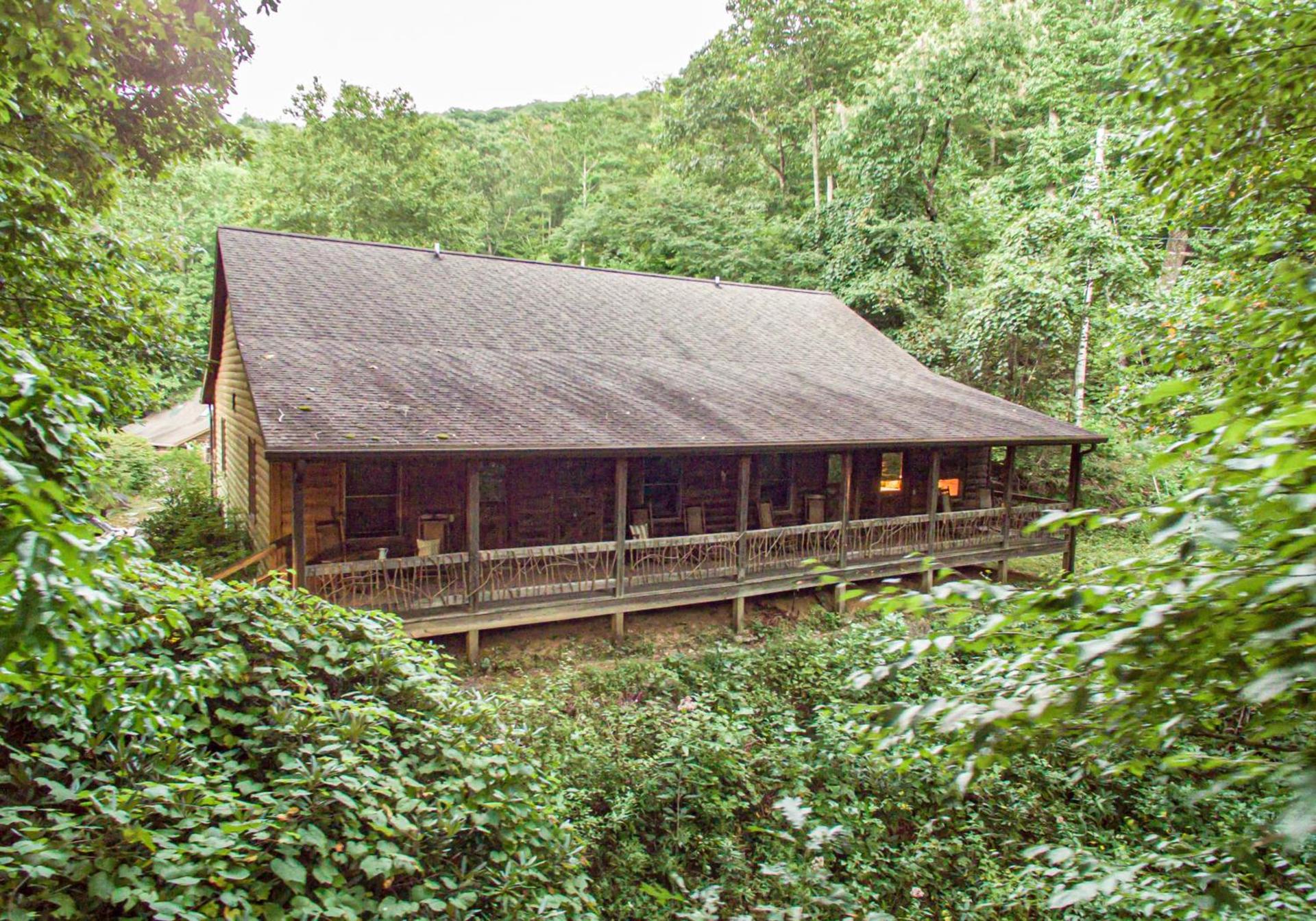 Mount Mitchell Eco Retreat photo 15