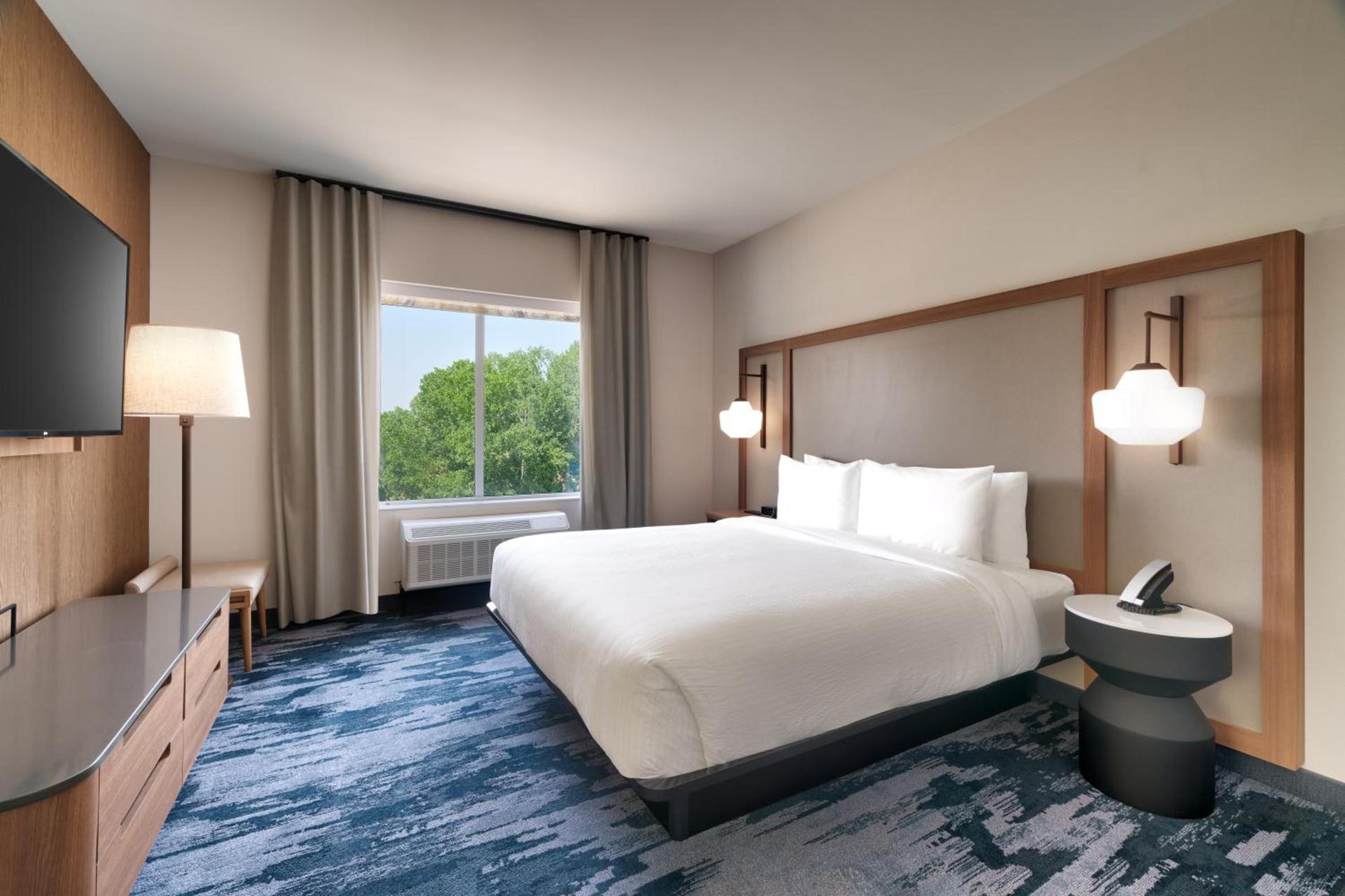 Fairfield by Marriott Inn & Suites Salt Lake City Cottonwood photo 11