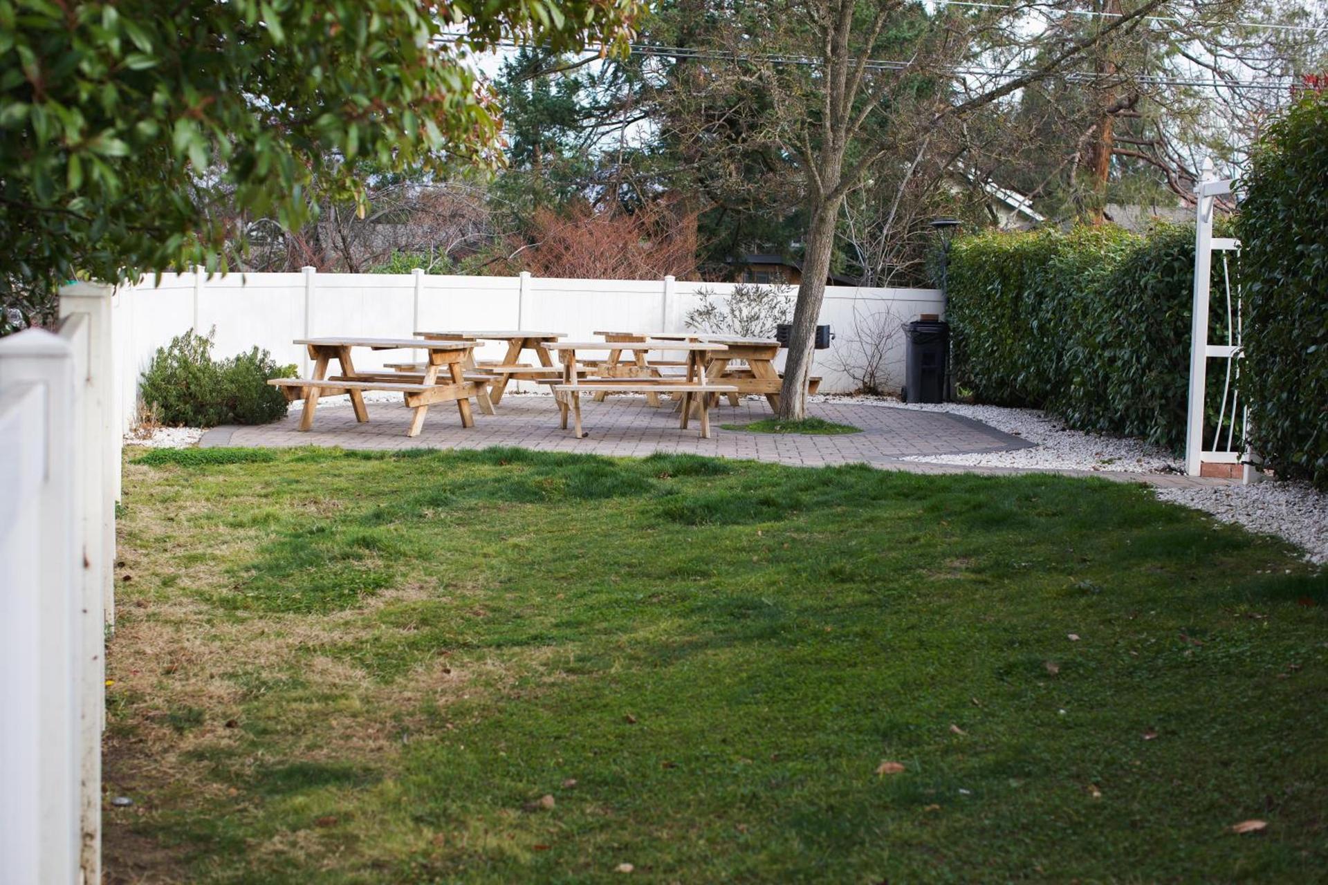 Prospero's Flagship Inn photo 15