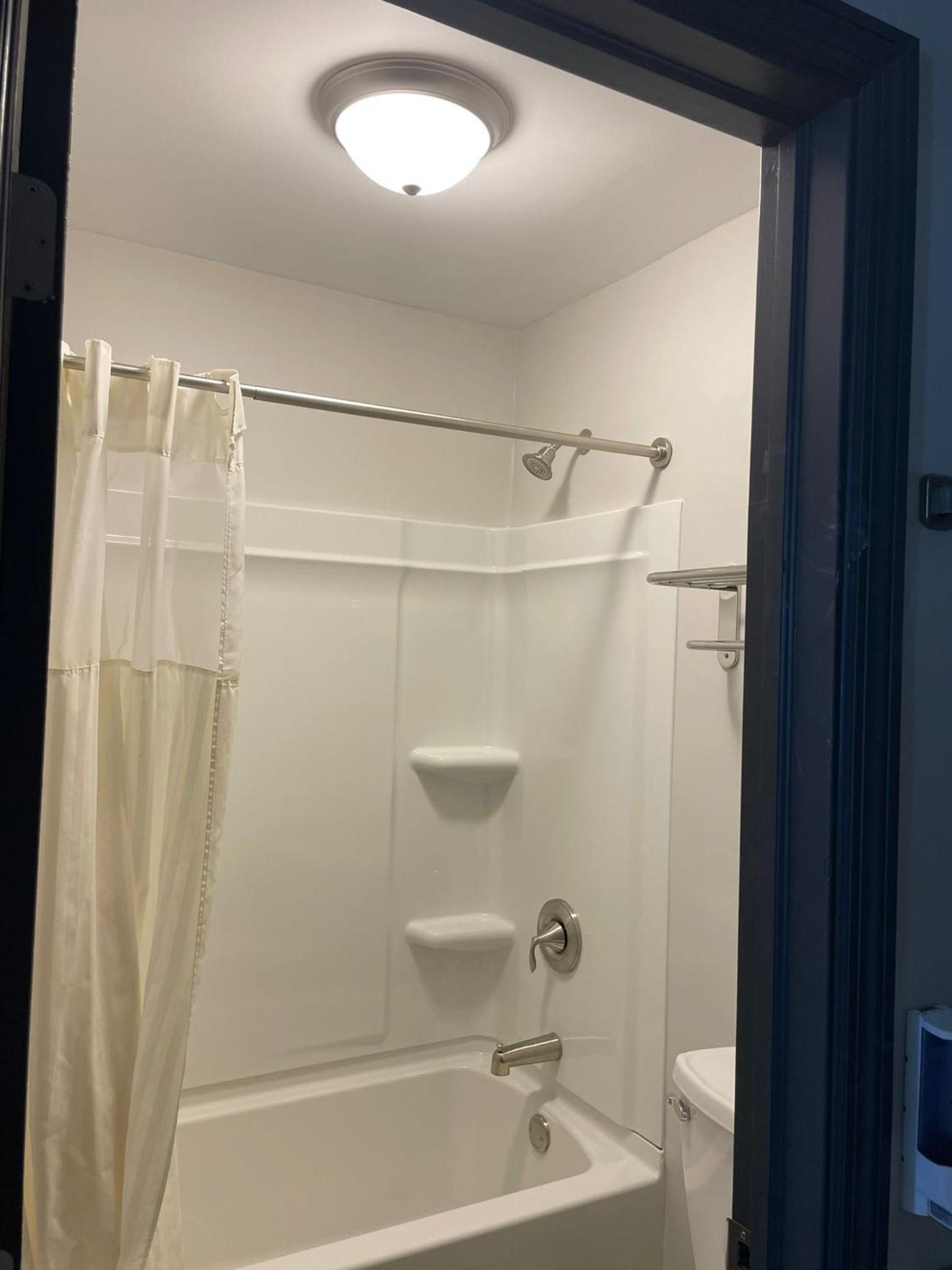 Deerfield Inn photo 17