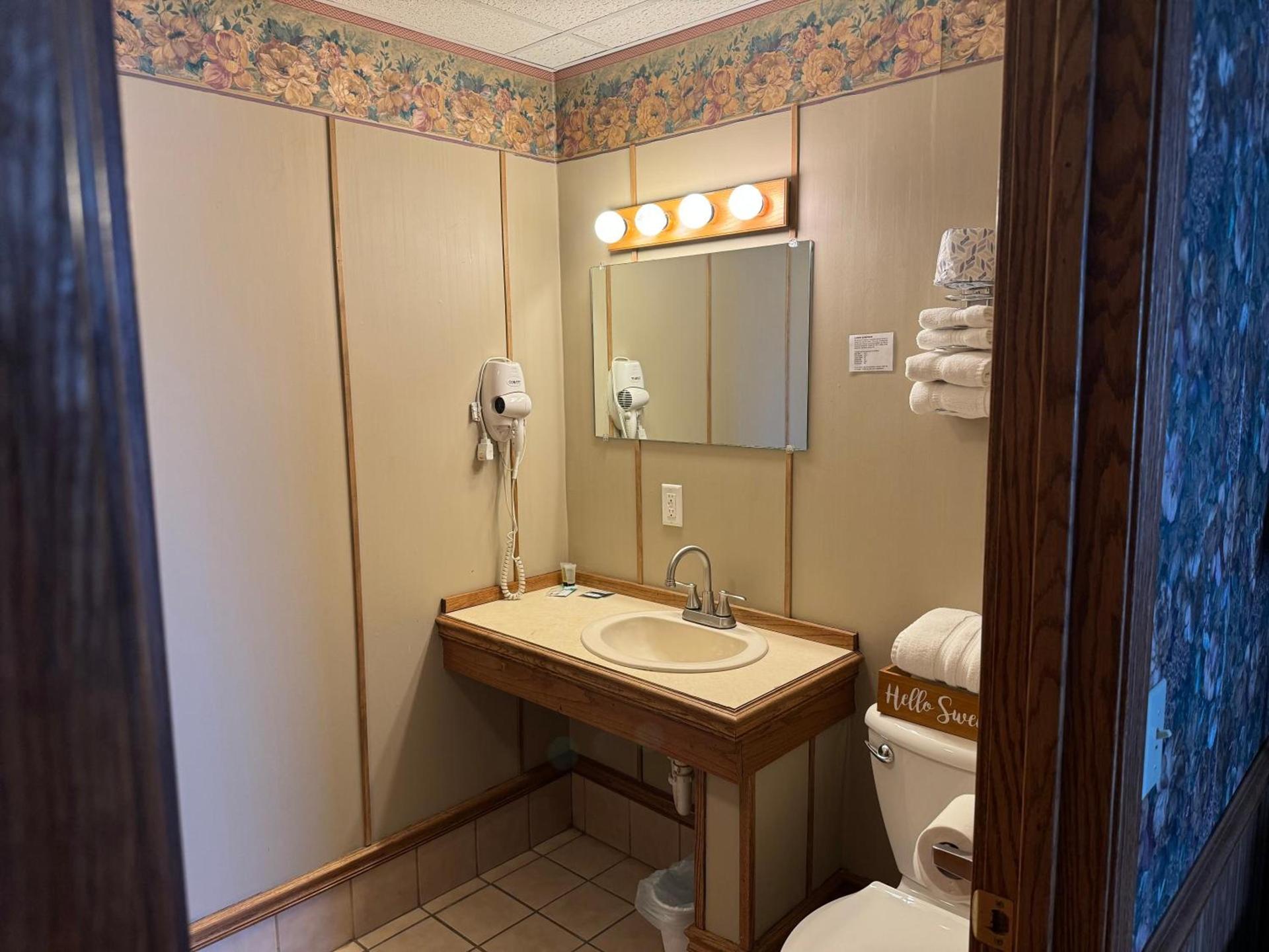 Fenway House Hotel photo 10