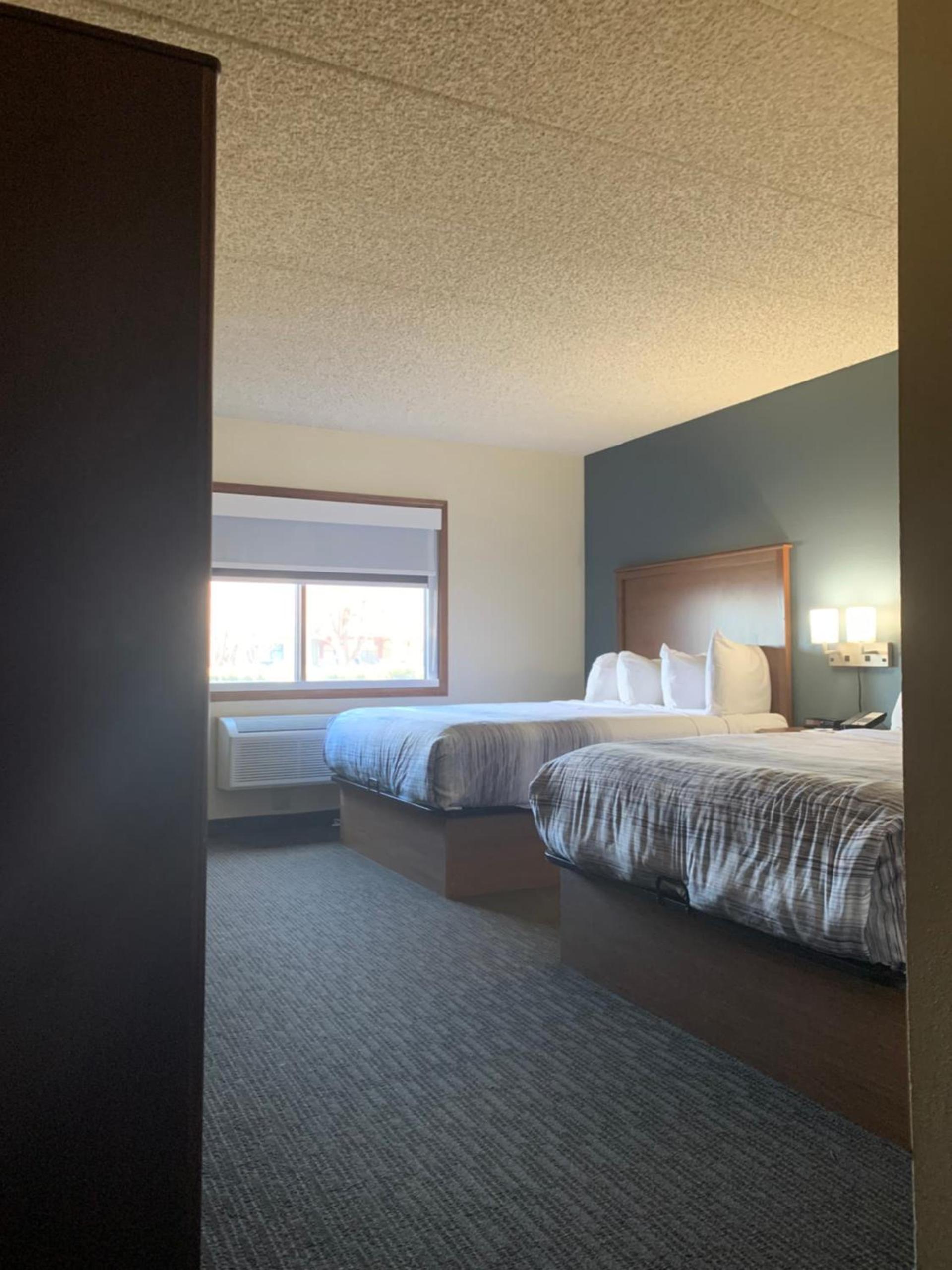 AmericInn by Wyndham Windsor Ft. Collins photo 41