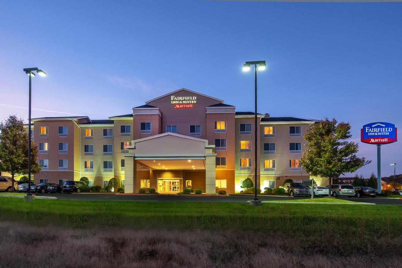 Fairfield Inn and Suites by Marriott Harrisonburg photo 2