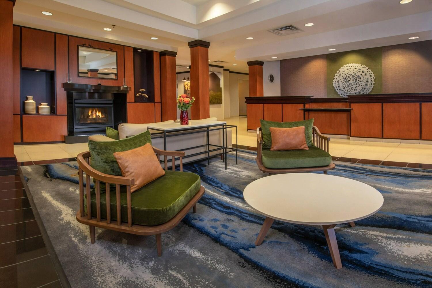 Fairfield Inn and Suites by Marriott Harrisonburg photo 5