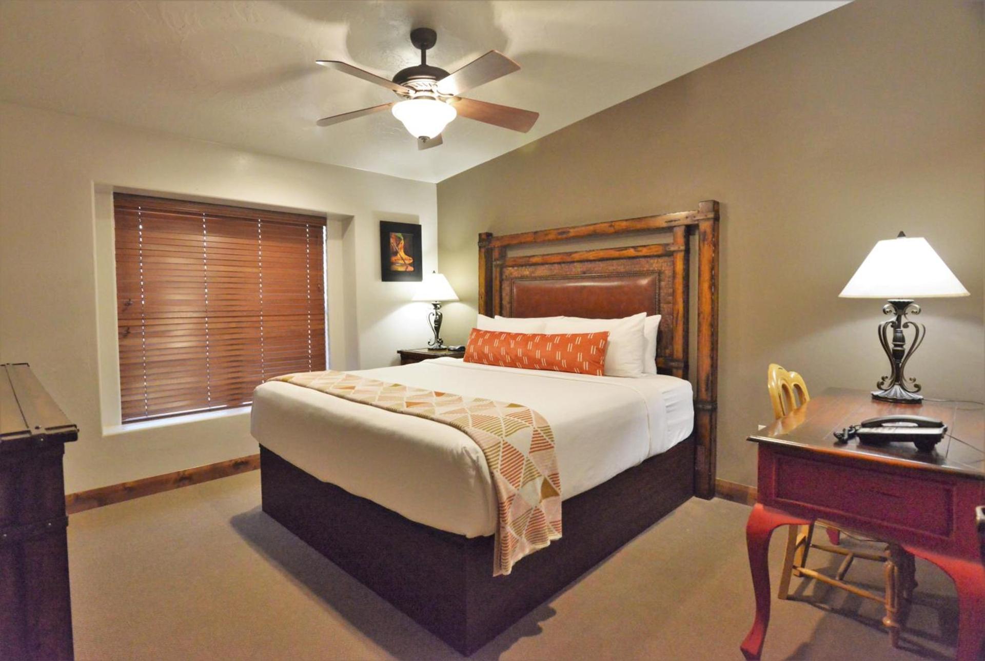 Cable Mountain Lodge photo 2