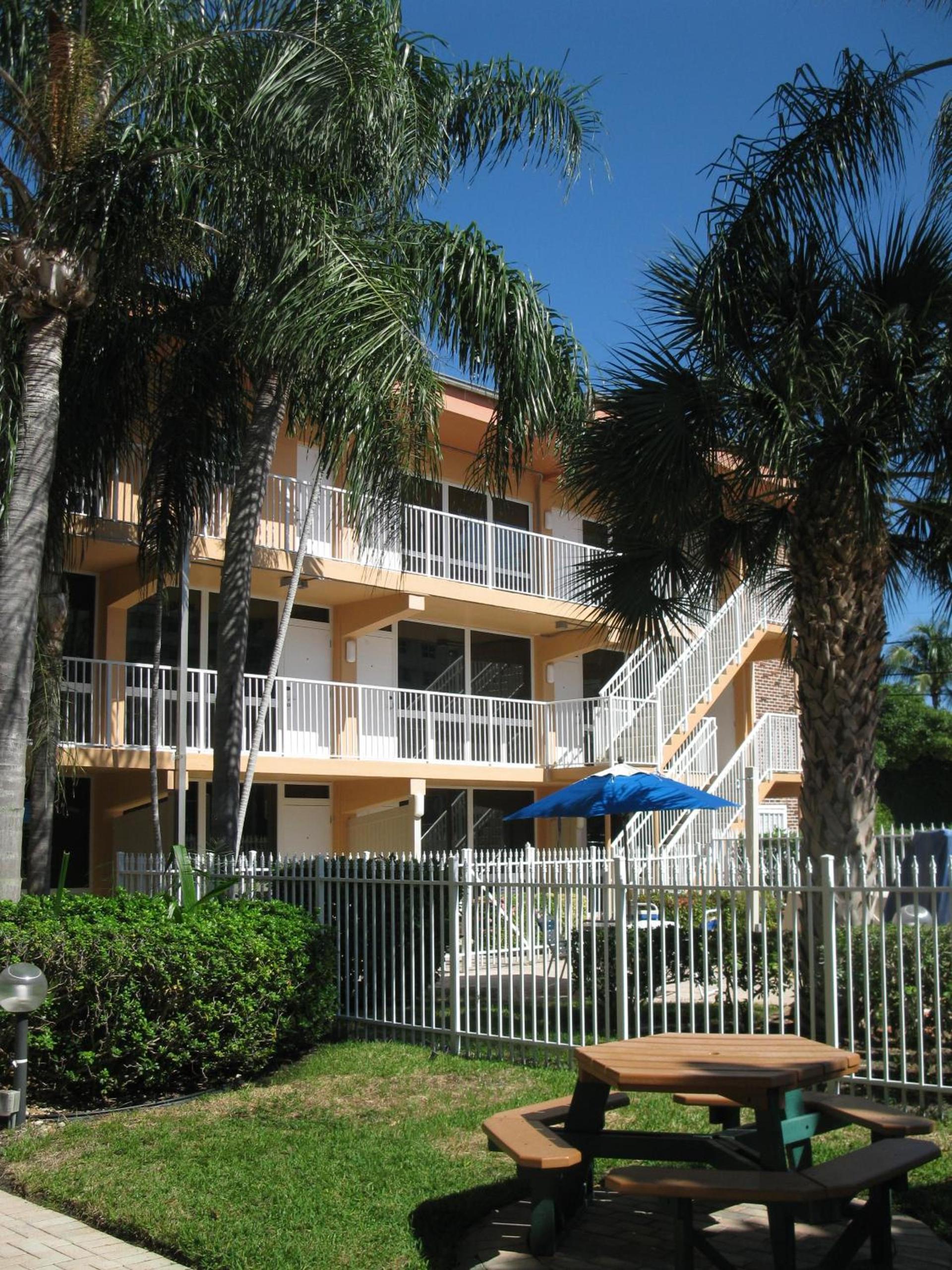 Canada House Pompano Beach — hotel in Pompano Beach
