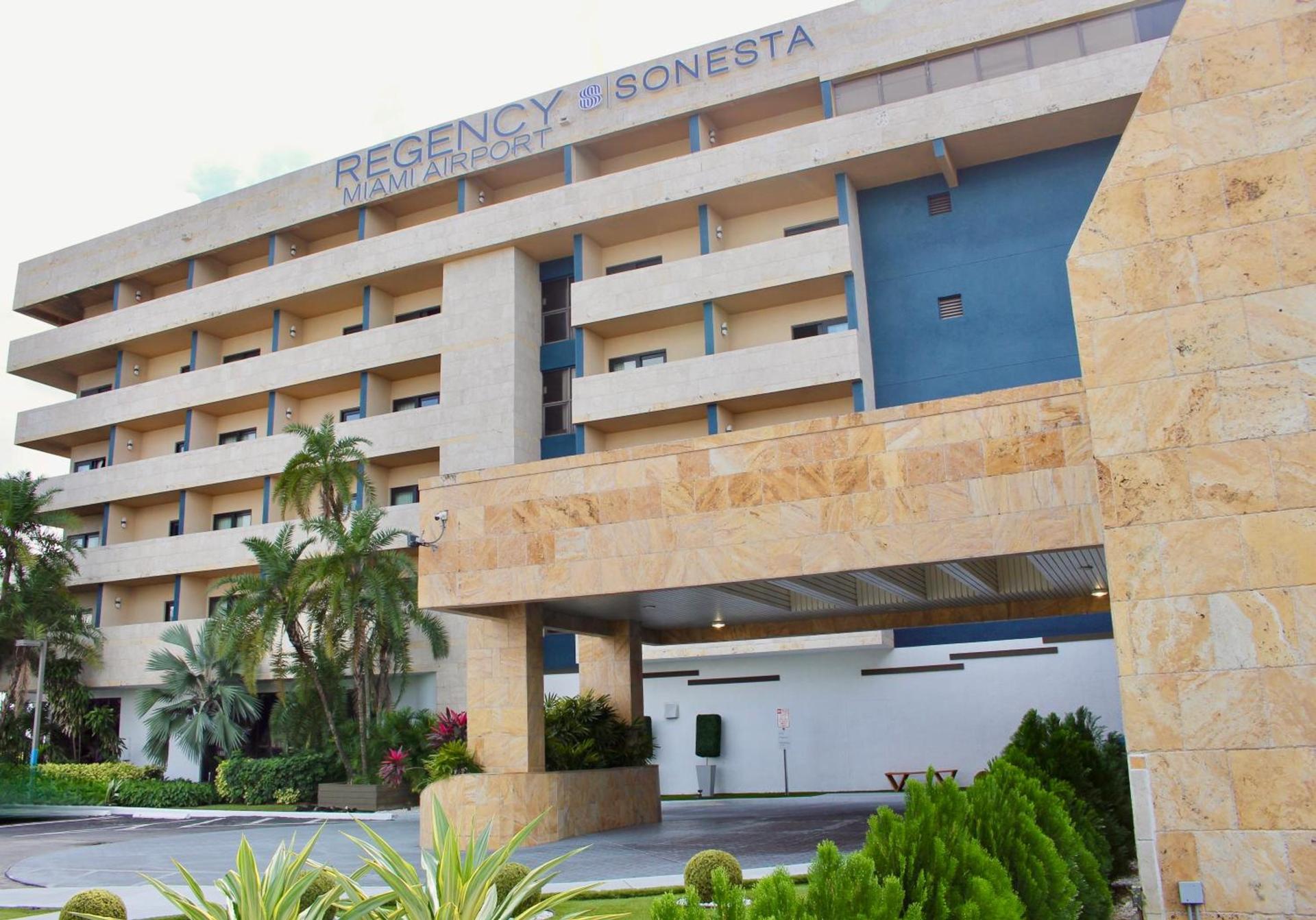 Regency Miami Airport by Sonesta photo 1